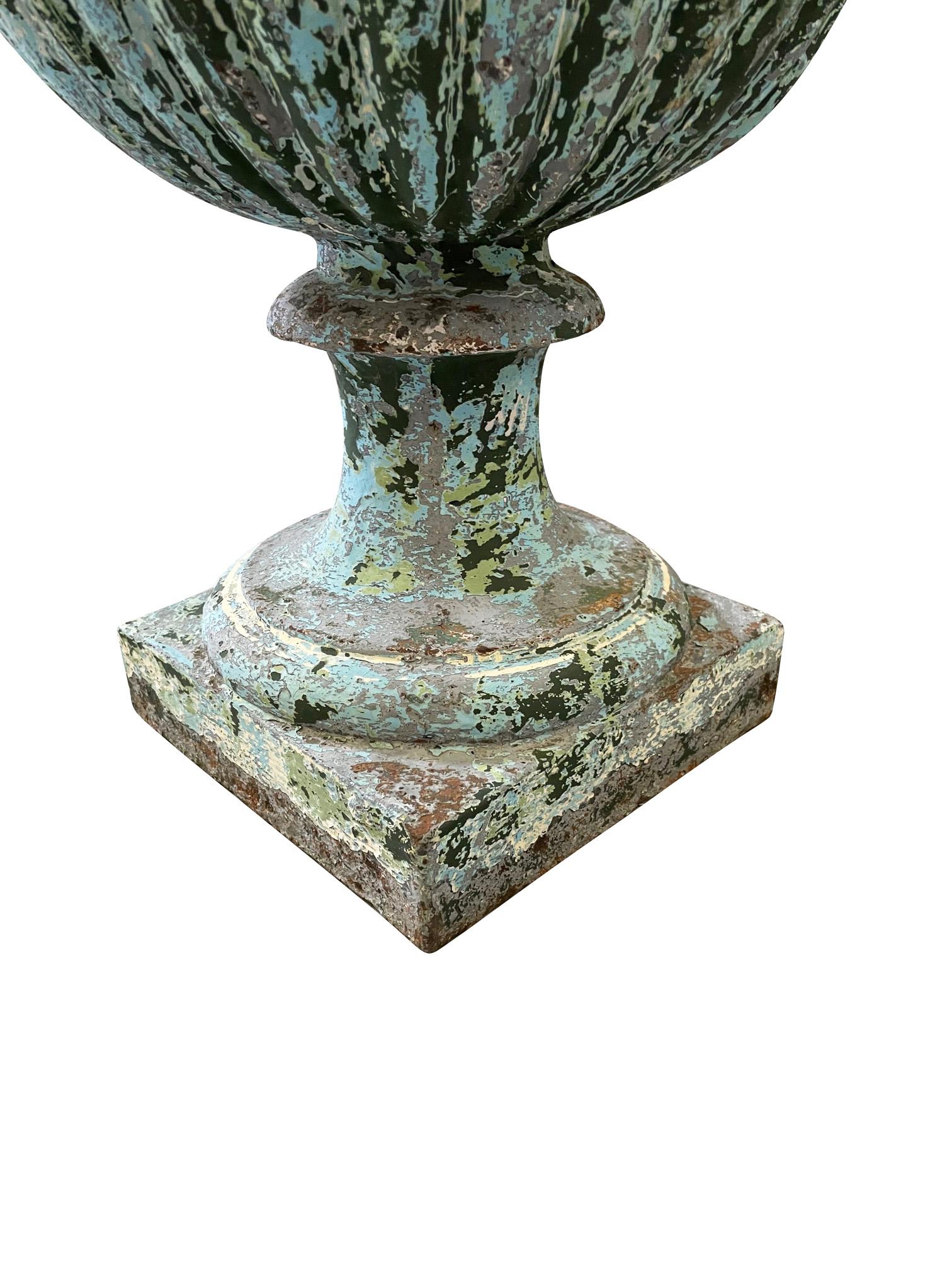 Large 19th Century French Cast Iron Urn For Sale 2