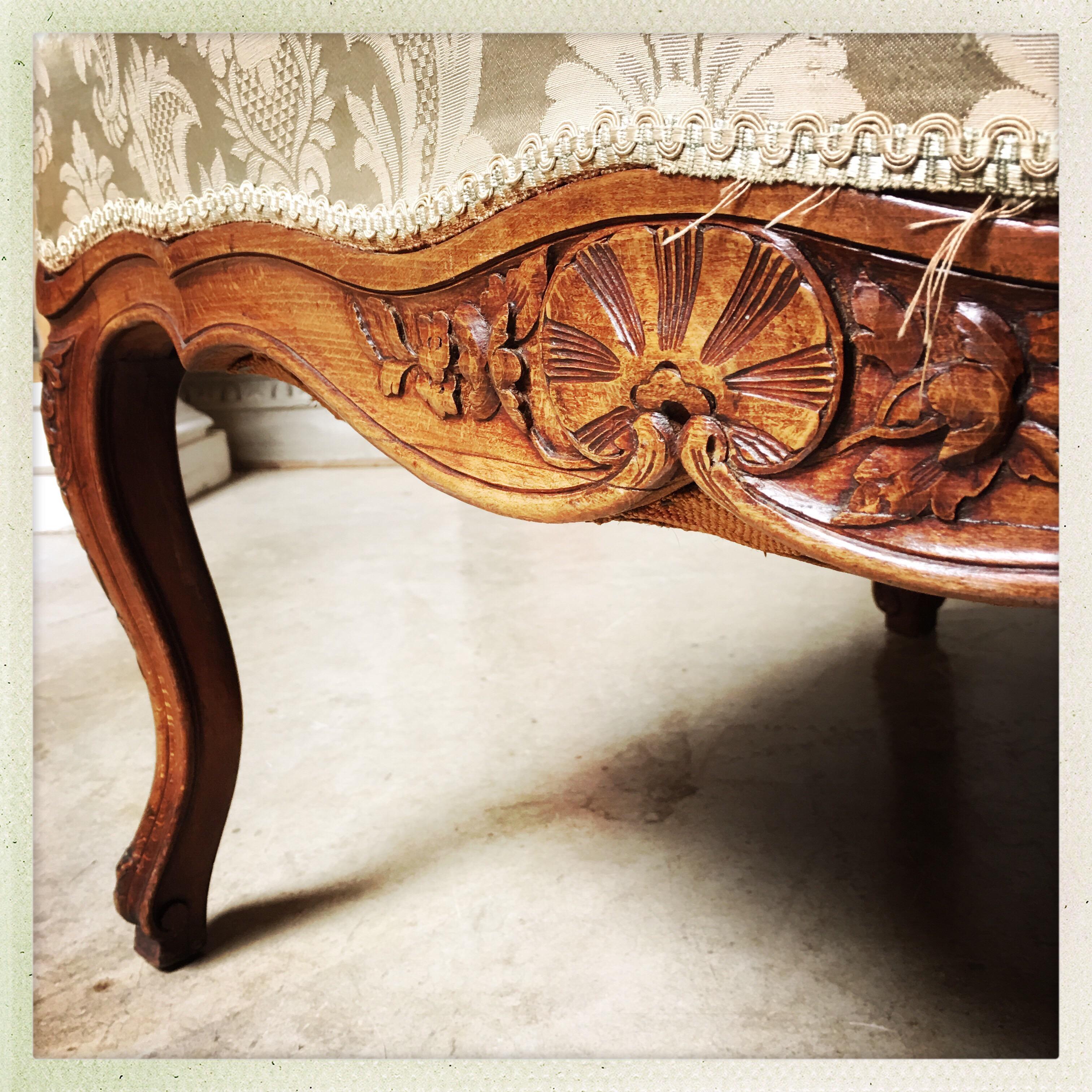 Large 19th Century French Louis XV Style Fauteuil For Sale 2