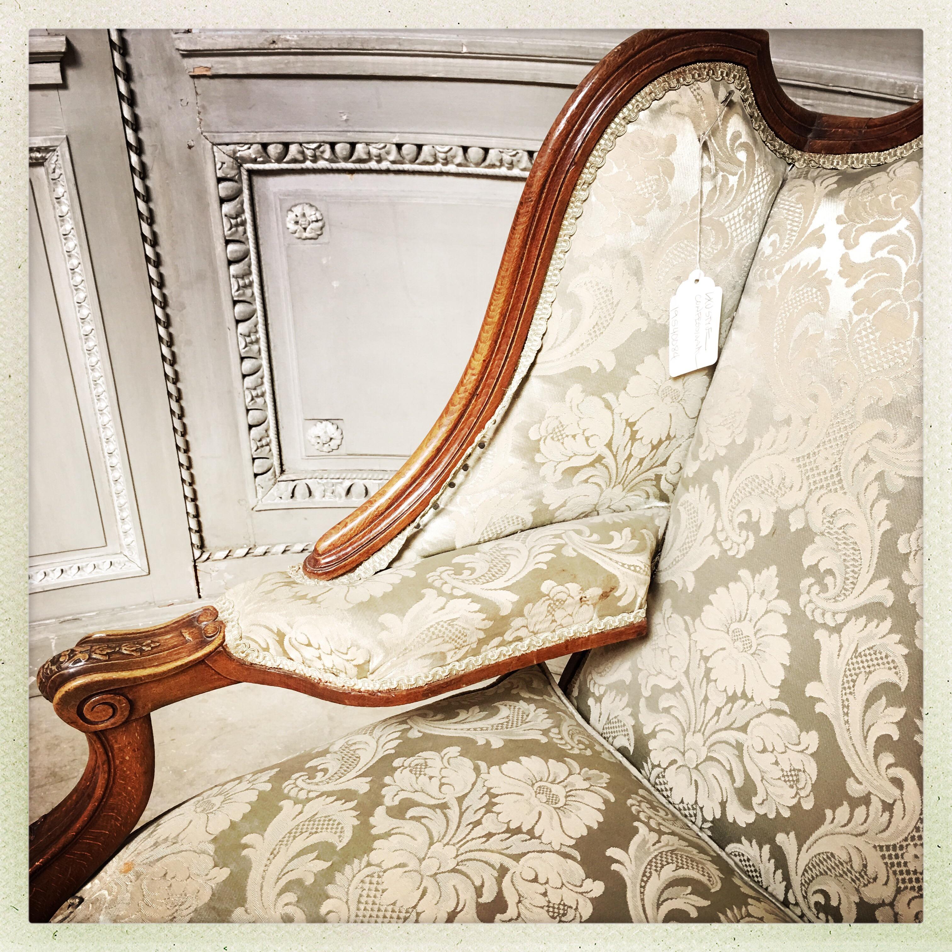 Grand fauteuil français du 19ème siècle de style Louis XV Bon état - En vente à Dallas, TX