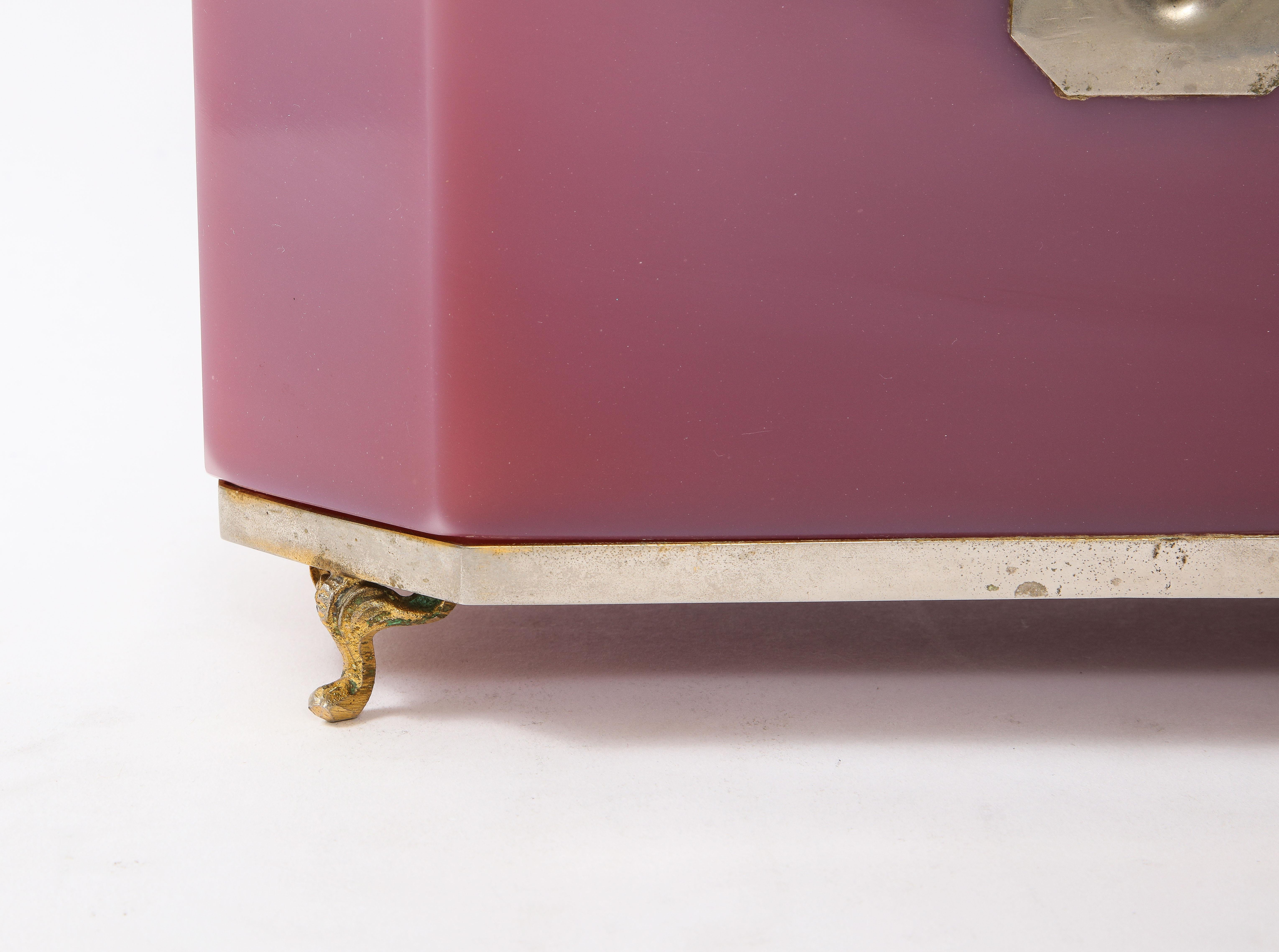 Large 19th Century French Pink Opaline Silvered Bonze Mounted Jewelry Box 4
