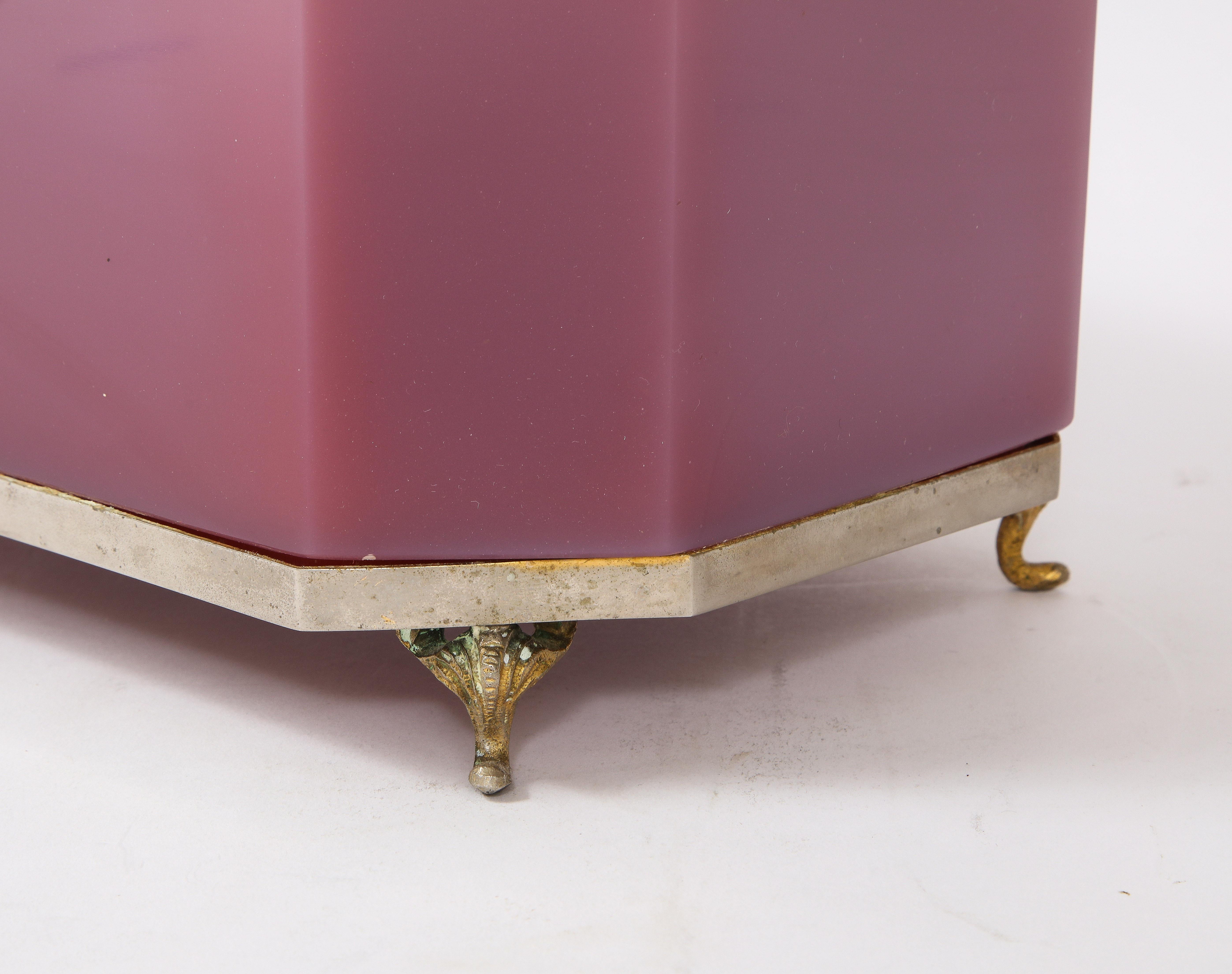 Large 19th Century French Pink Opaline Silvered Bonze Mounted Jewelry Box 5