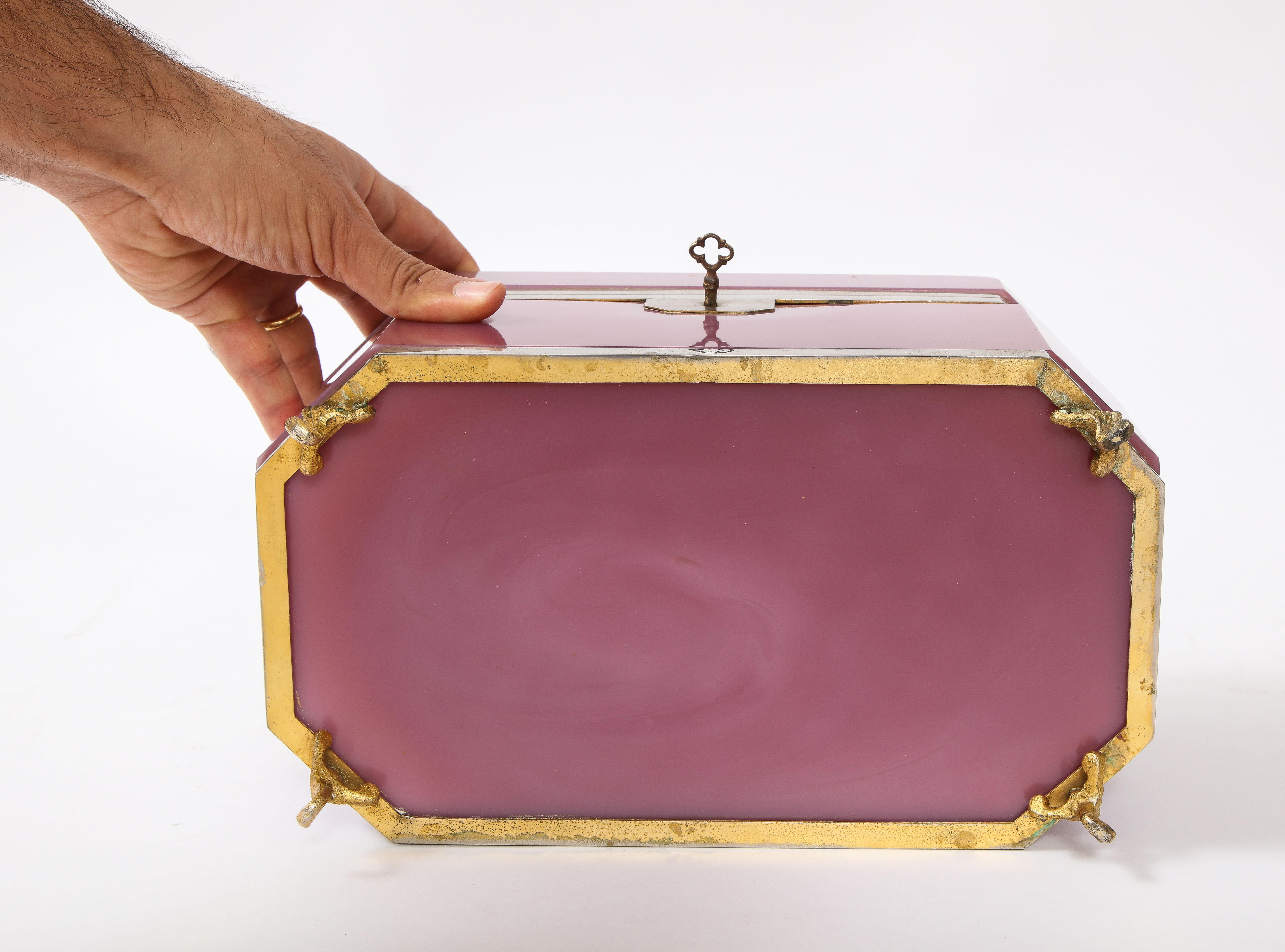 Large 19th Century French Pink Opaline Silvered Bonze Mounted Jewelry Box 6