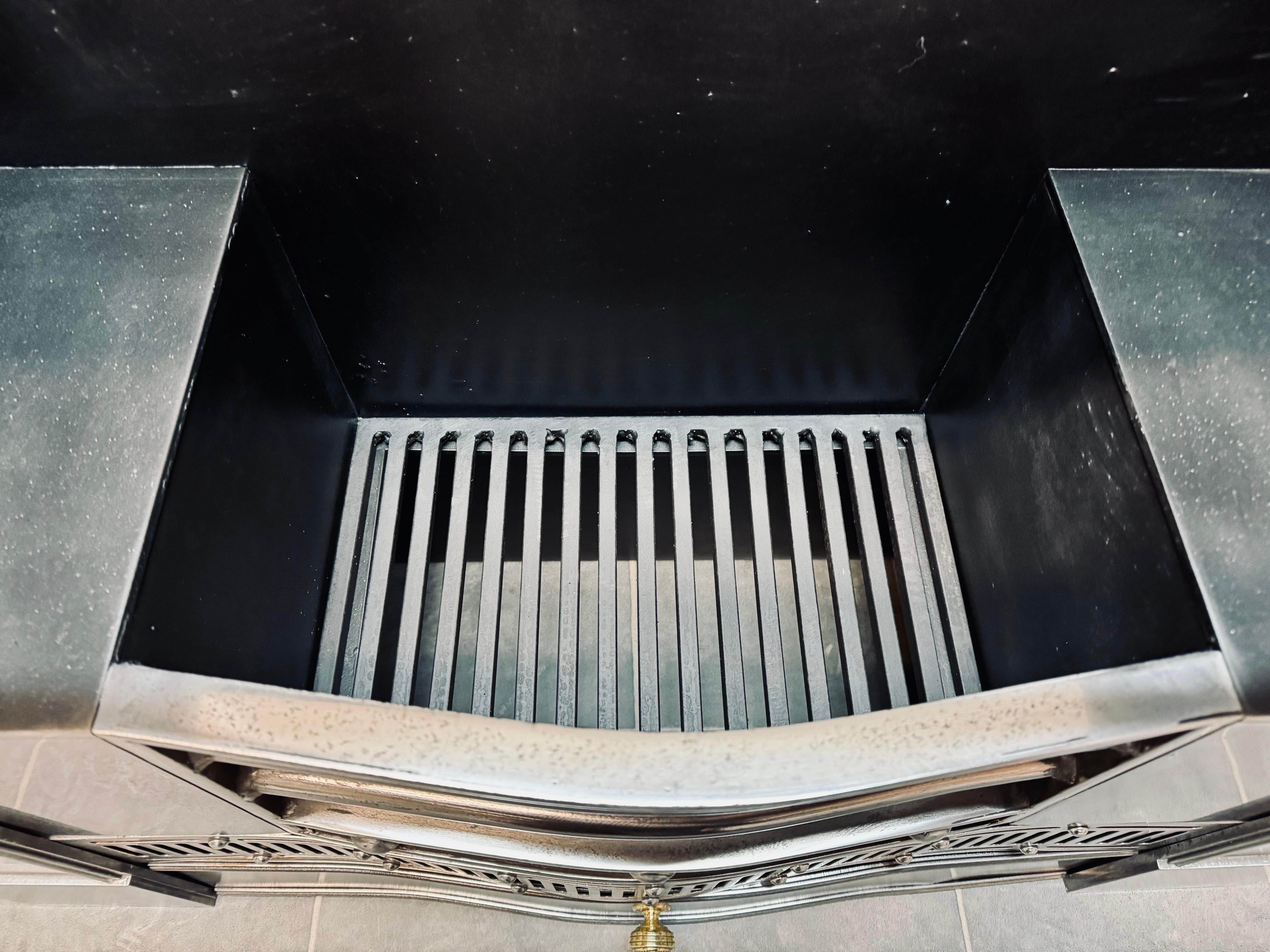 A large 19th Century Georgian Manner Polished
Steel Fireplace Insert. For Sale 3