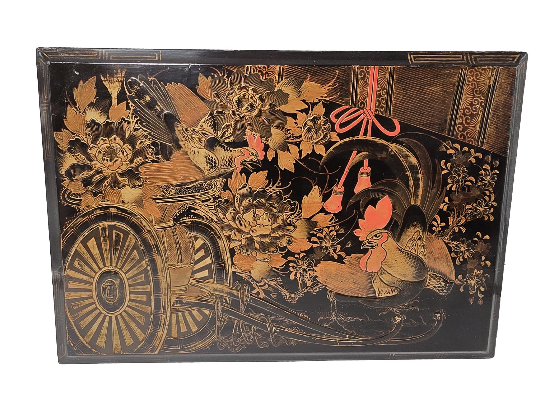 A large 19th century Japanese lacquer writing box with a secret compartment For Sale 8