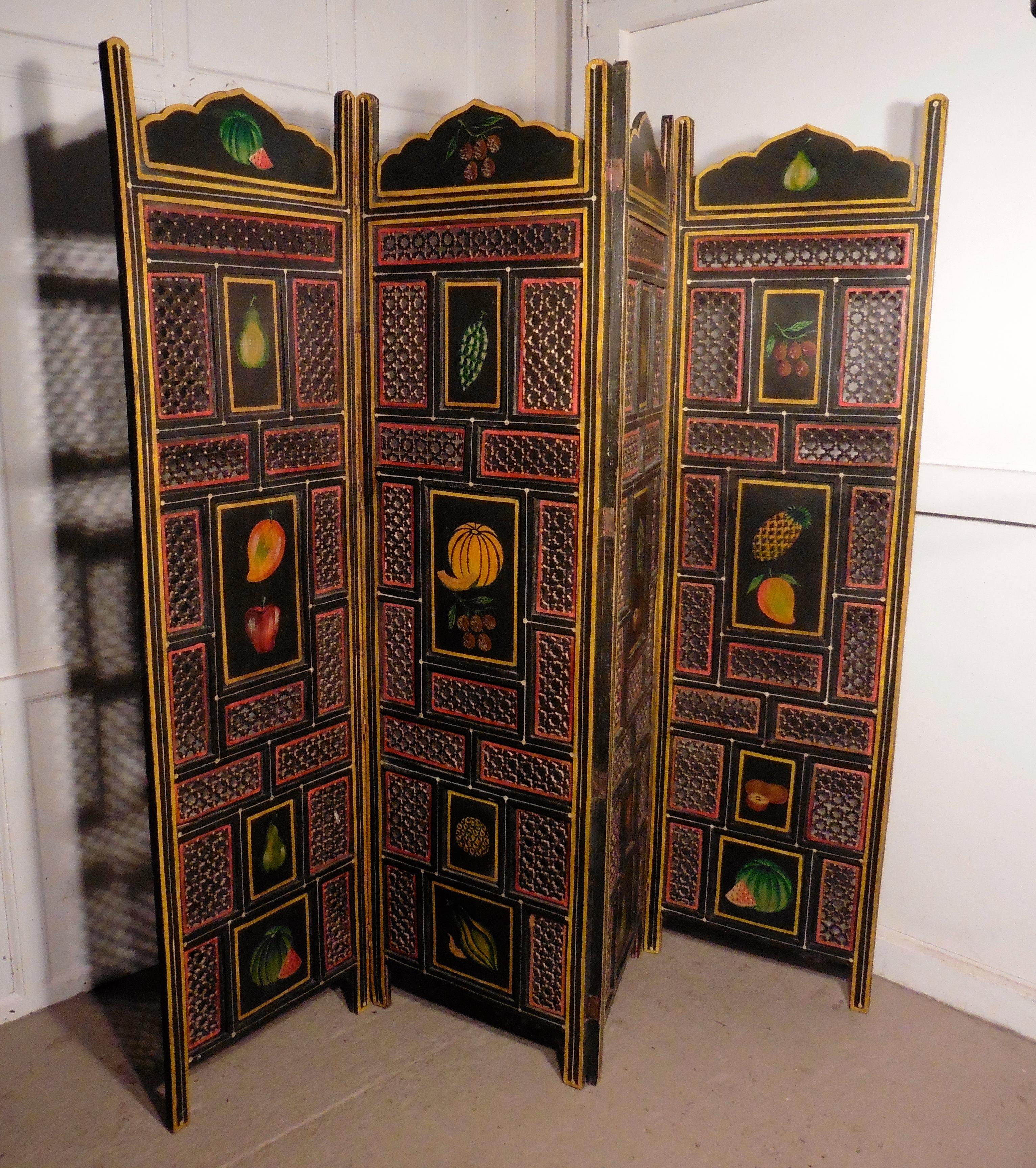 Large 19th Century North African Folk Art Pierced, Painted 4-Fold Screen In Good Condition In Chillerton, Isle of Wight