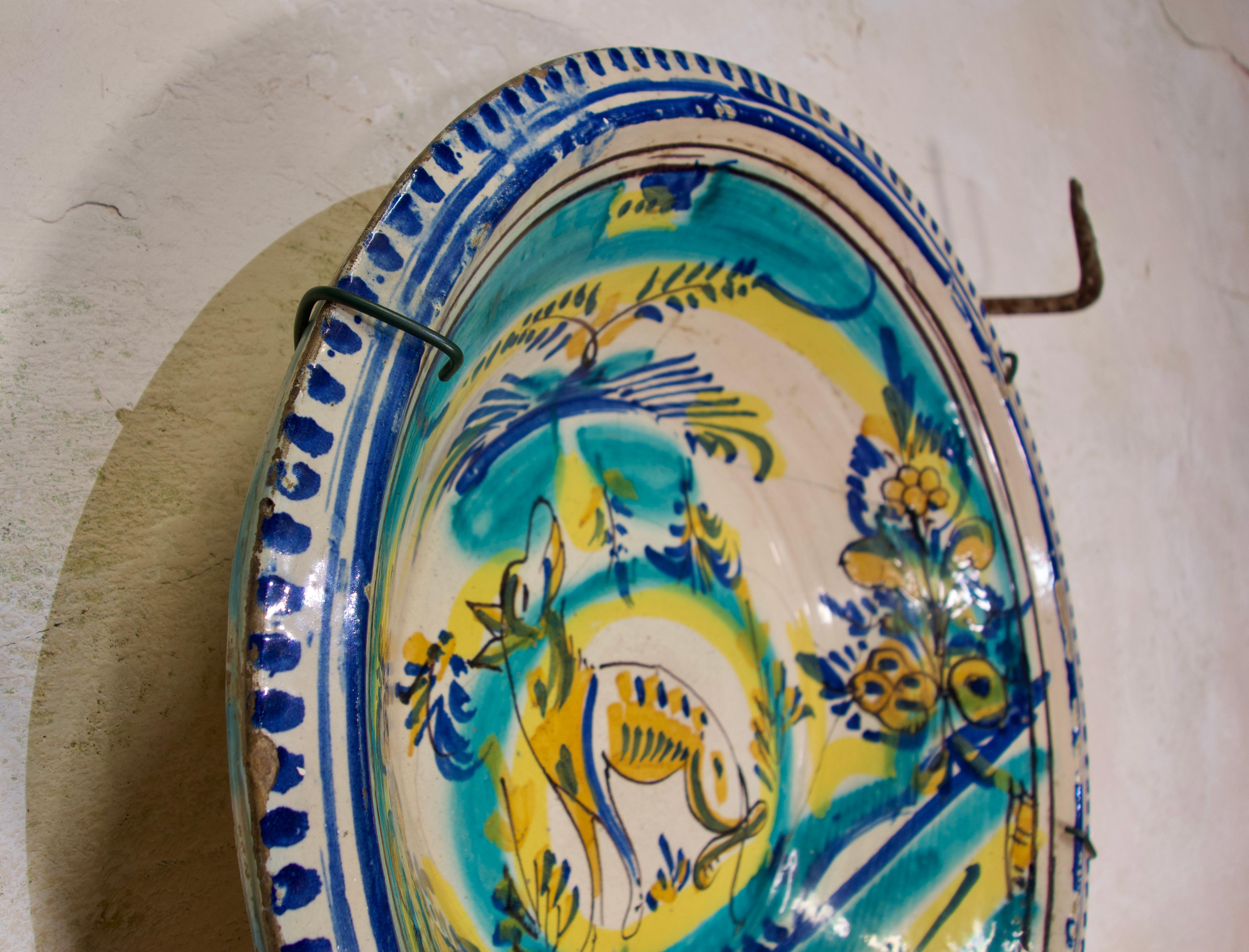 A Large 19th Century Spanish Lebrillo, Triana Bowl  4