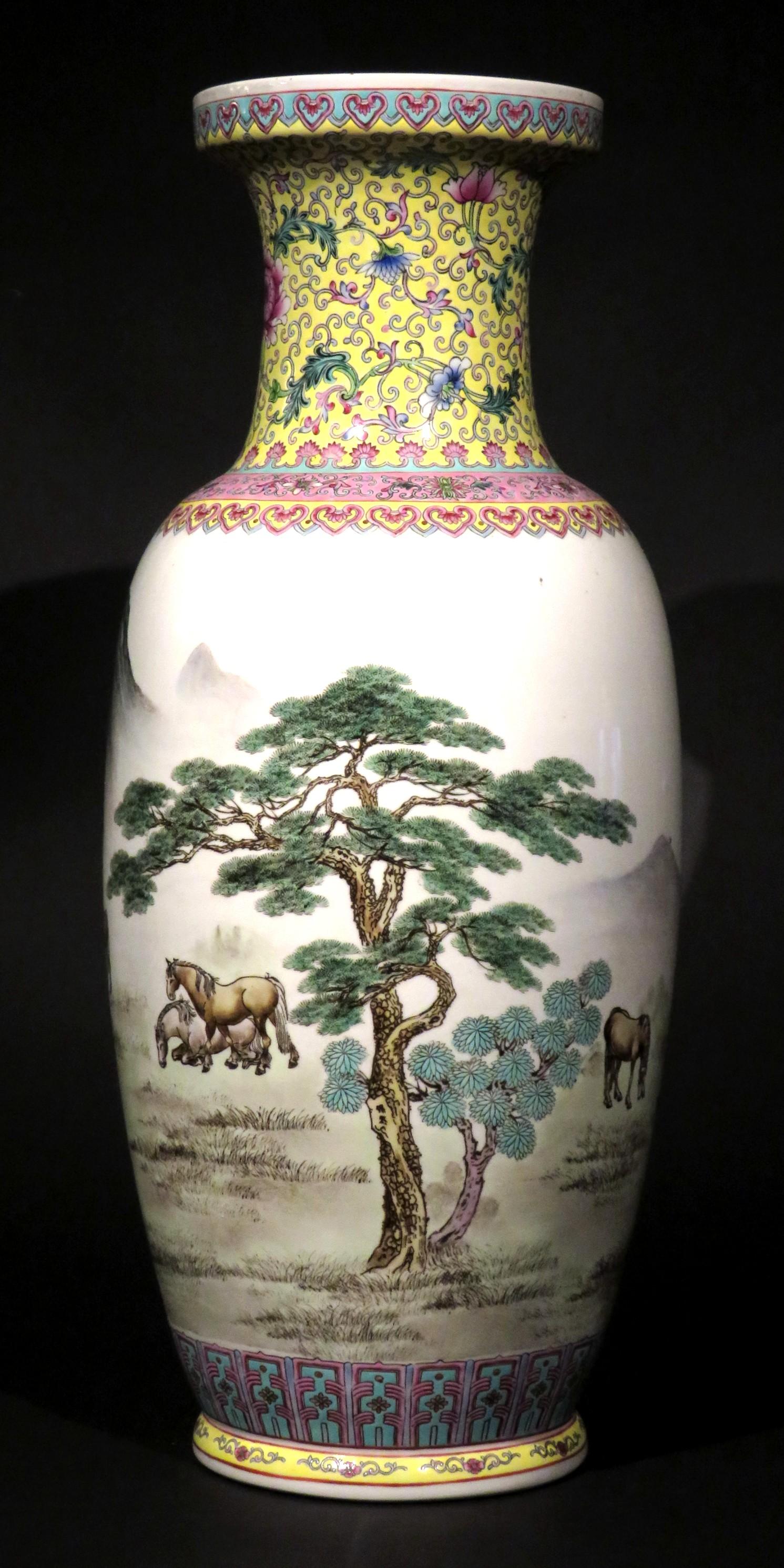 Chinoiserie A Large 20th C. Chinese Famille Jaune ‘Eight Horses of Wang Mu’ Porcelain Vase For Sale