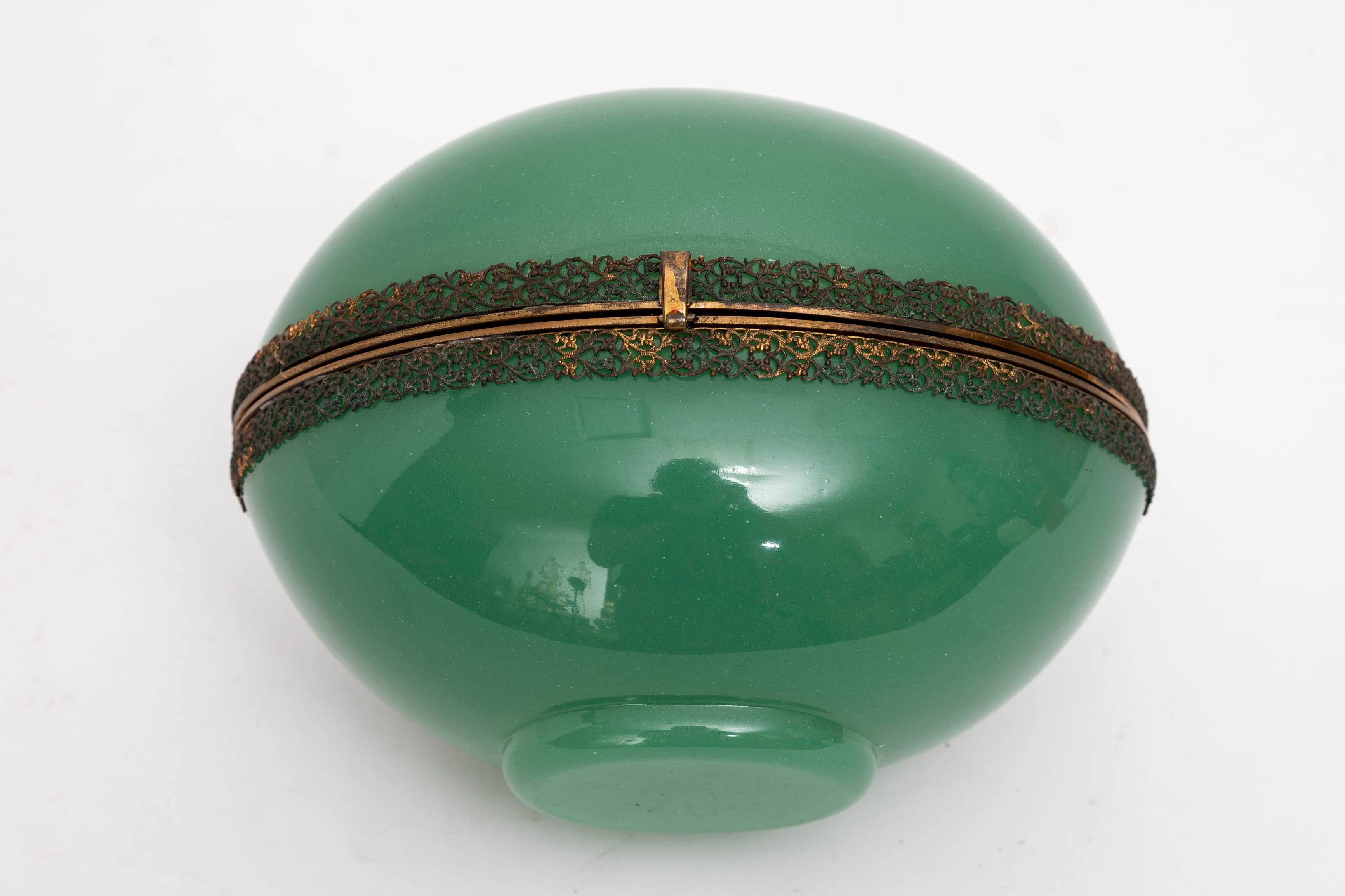 A Large 20th C. French Ormolu Mounted Green Opaline Egg Form Covered Box For Sale 3