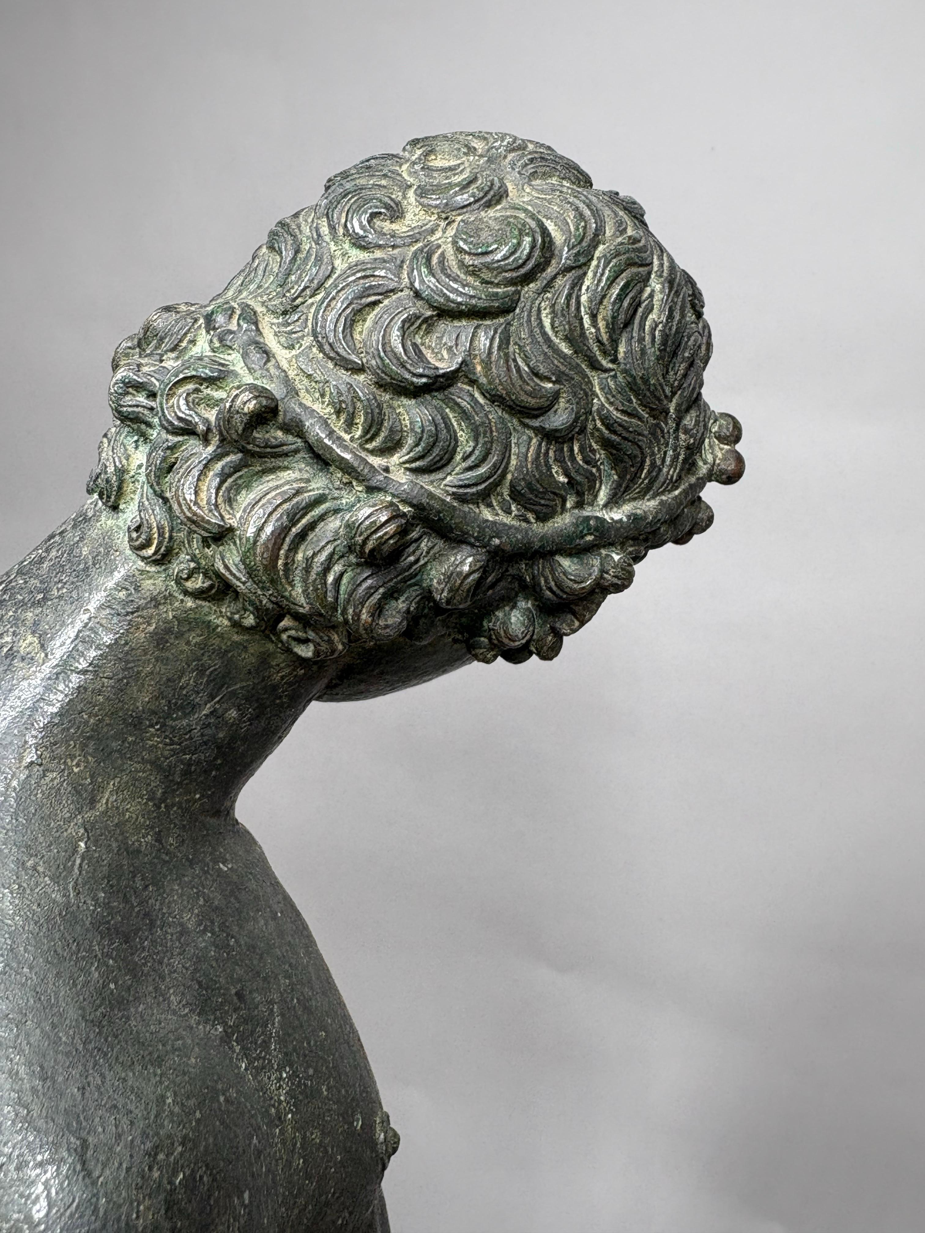 A large 23 1/2-inch high 19th century Grand Tour bronze model of Narcissus in vendita 12