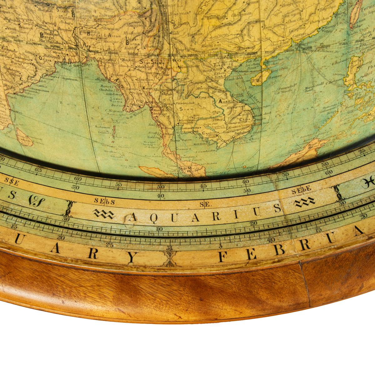 Laiton Un grand W. & . globe de la bibliothèque A. K. Johnston en vente