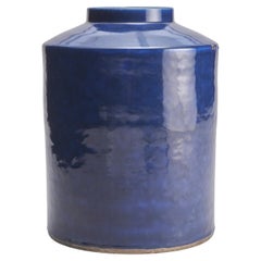 Grande jarre (44 cm de hauteur) en porcelaine chinoise du XVIIIe siècle de couleur bleu poudre.
