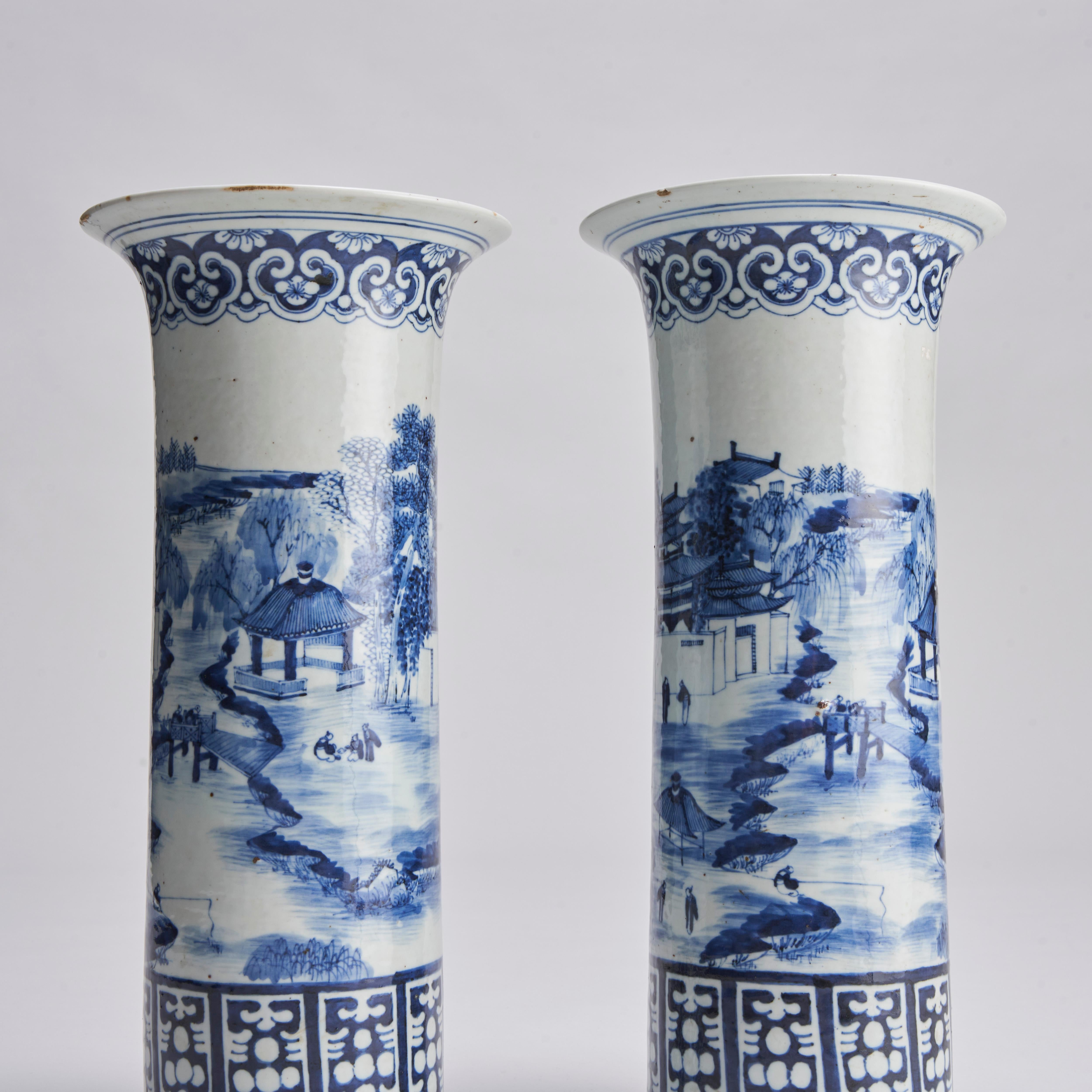 Porcelain A large (44cm in height) pair of blue and white sleeve vases  For Sale