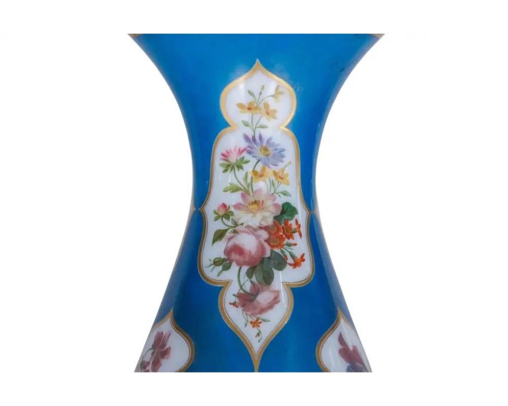 Bronzo A Large and Exquisite Pair of French Baccarat Opaline Glass Vases in vendita