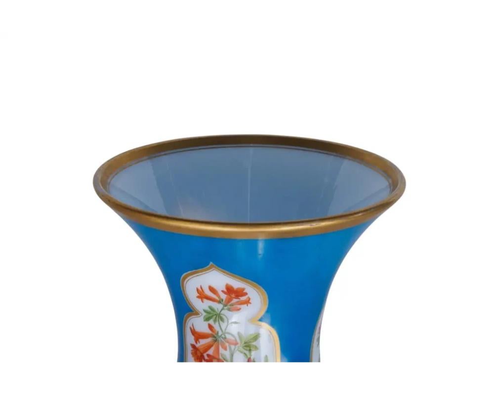 A Large and Exquisite Pair of French Baccarat Opaline Glass Vases in vendita 1