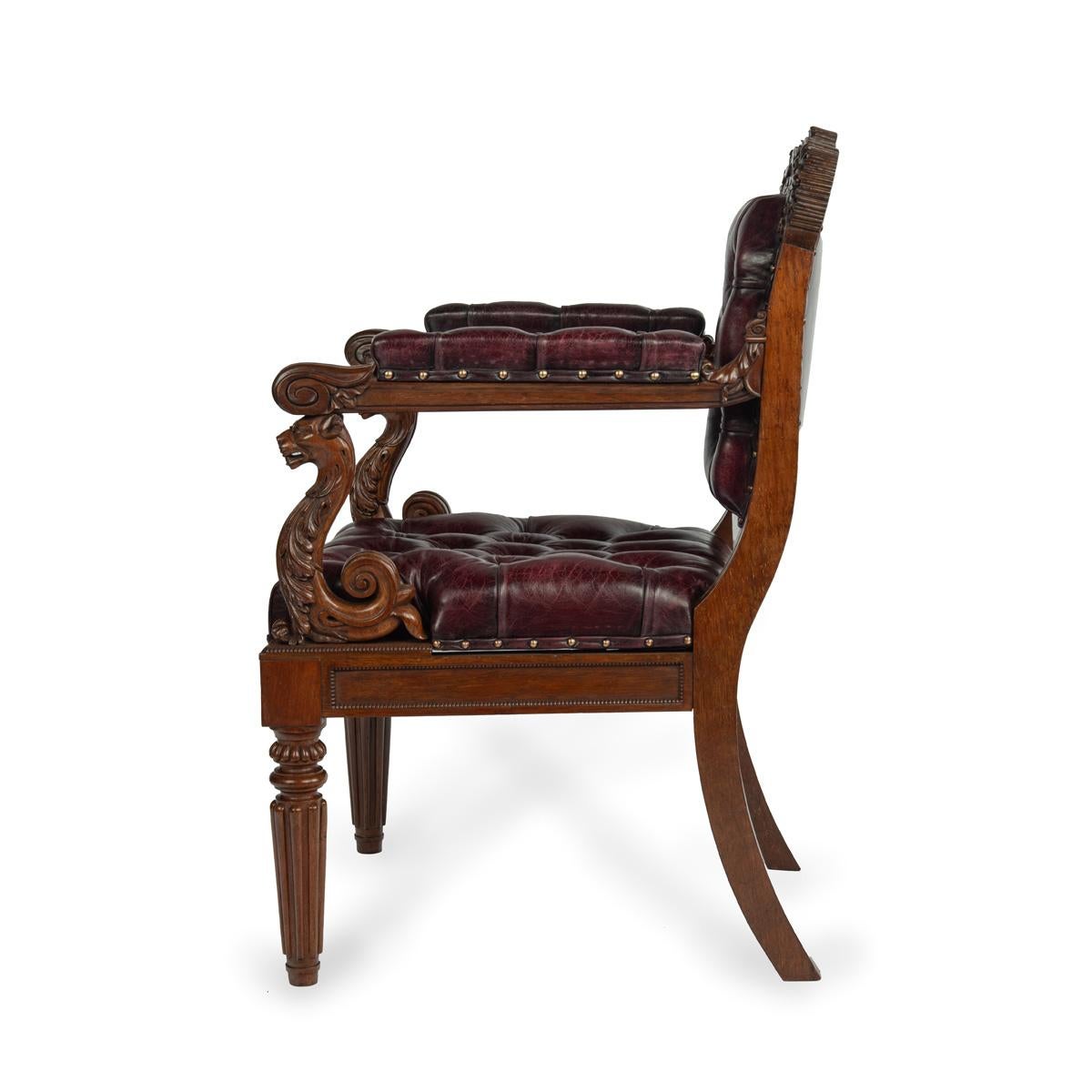 Anglais Une grande et belle paire de fauteuils Regency en bois de rose en vente