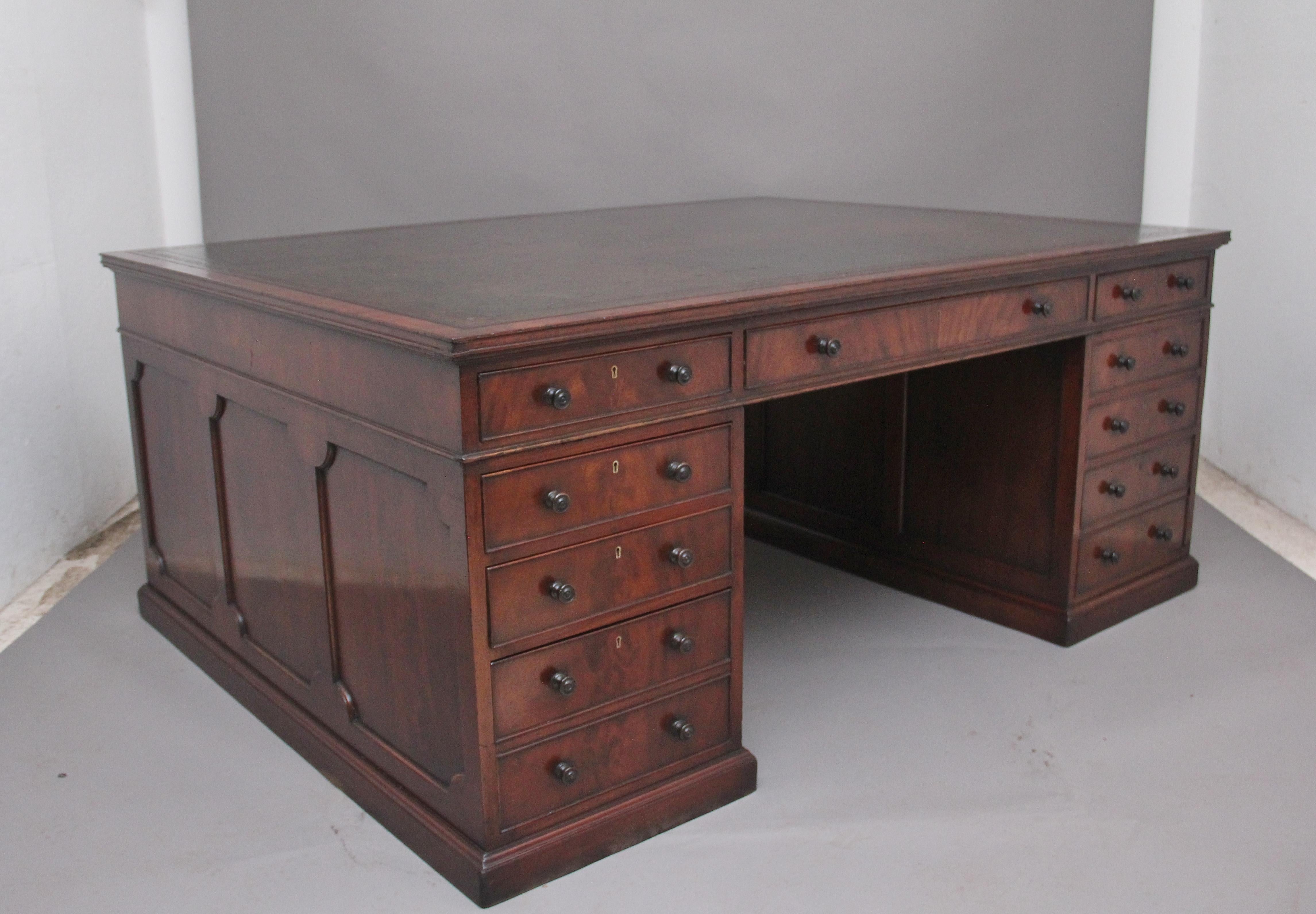 Large and Impressive Early 20th Century Mahogany Partners Desk 10