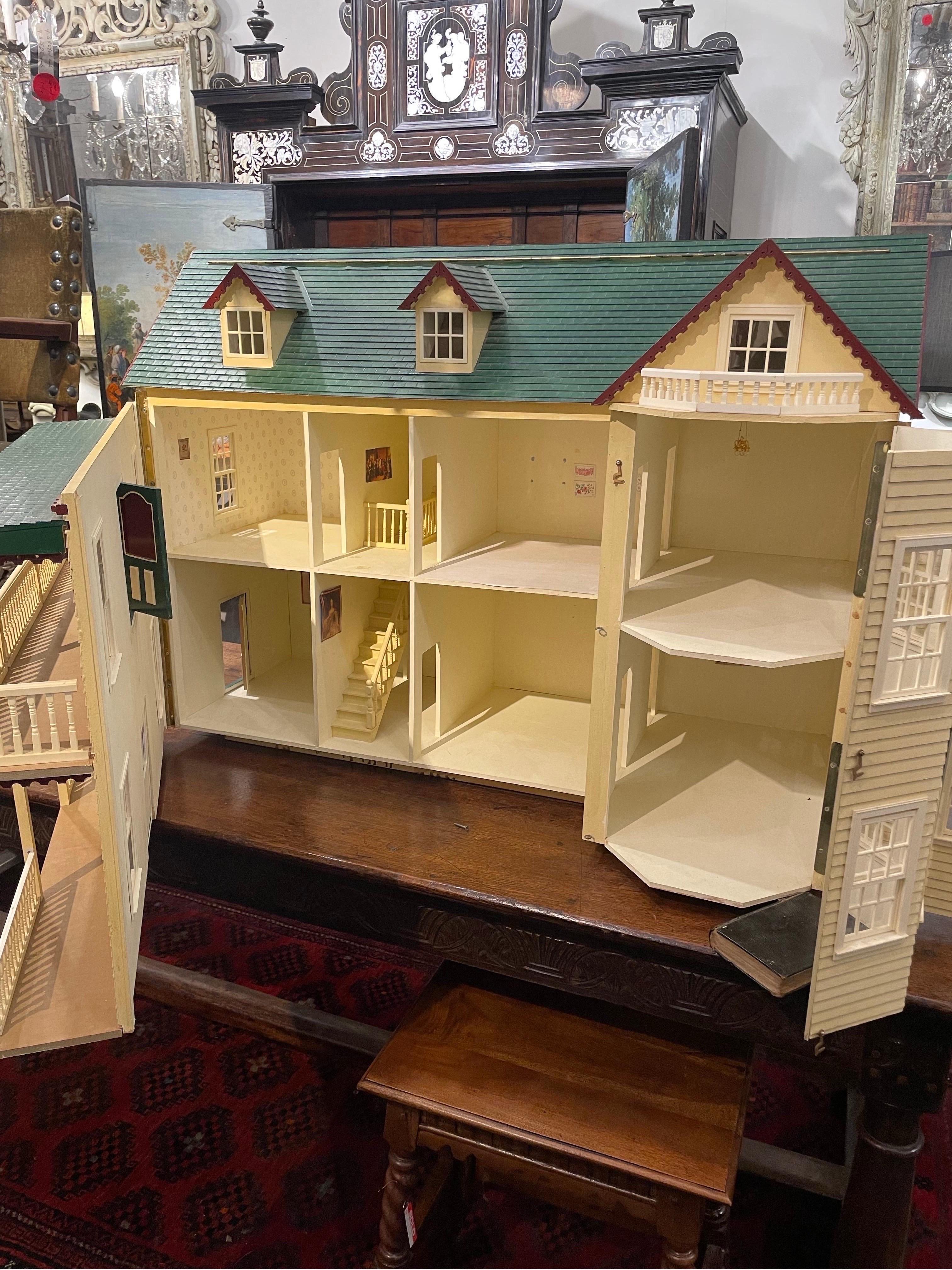 A Large and Impressive Vintage Double Storey Doll House, 20th Century For Sale 1