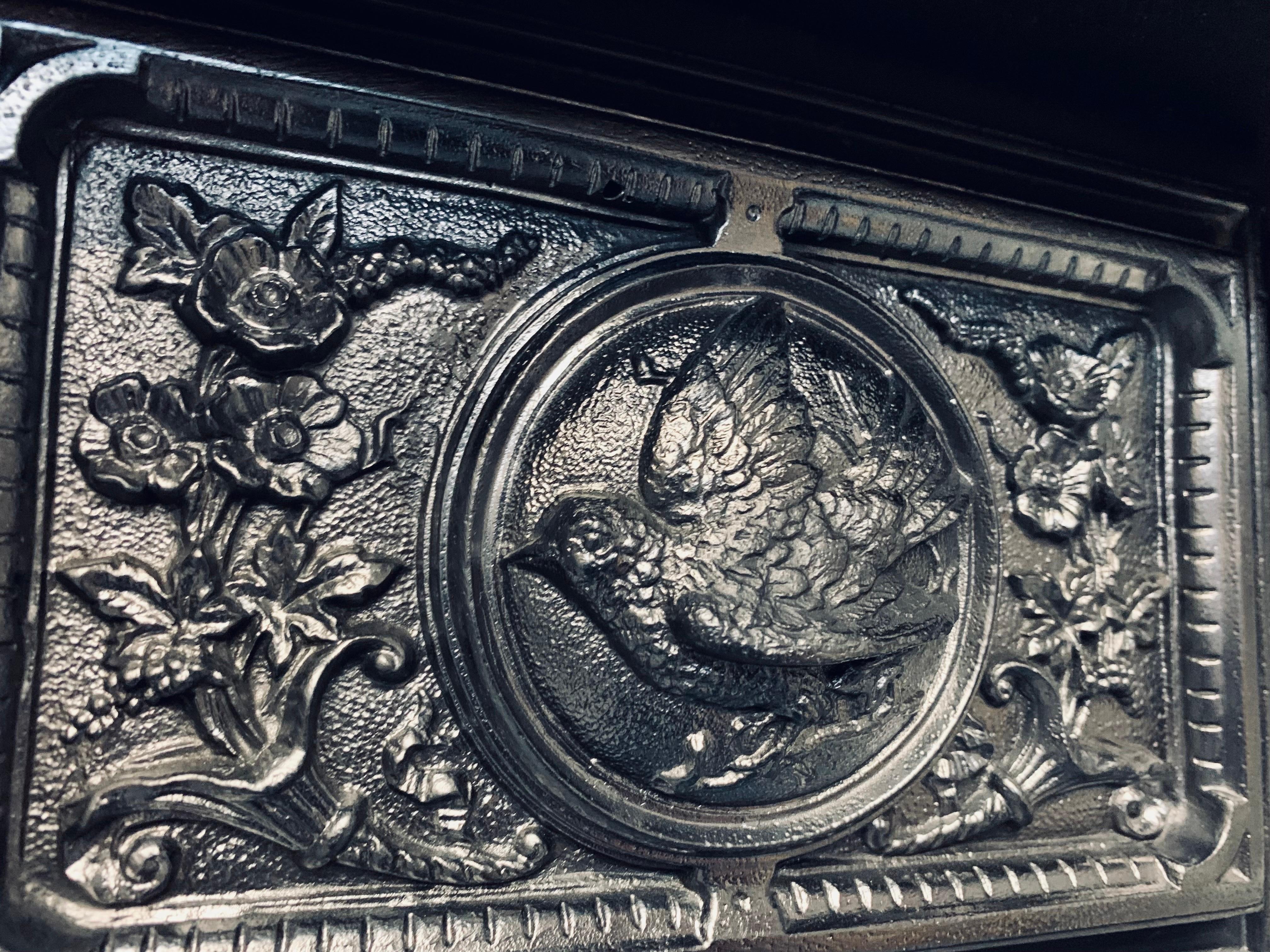 A large and Ornate 19th Century Victorian Scottish Cast Iron Fireplace Insert. 8