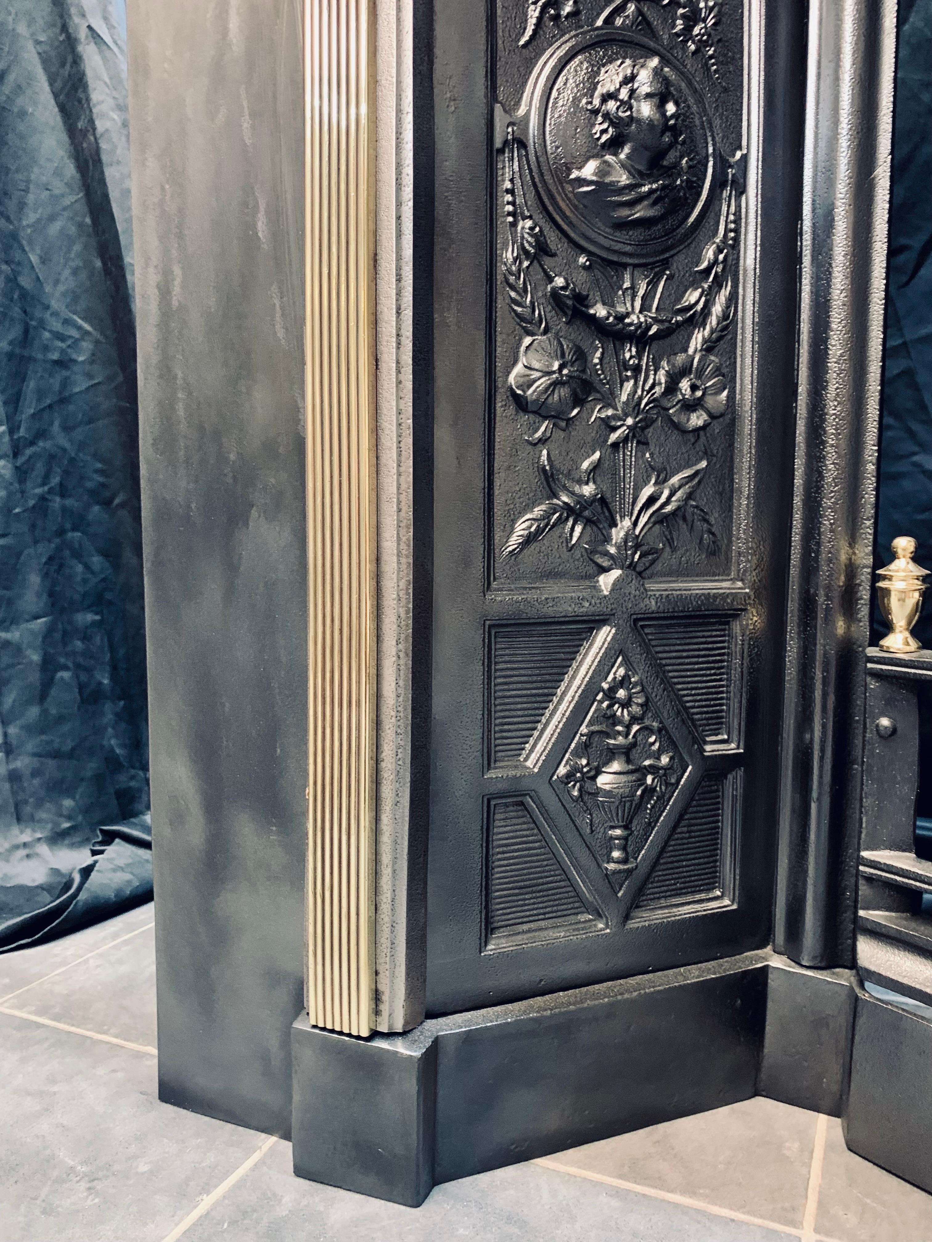 Mid-19th Century A large and Ornate 19th Century Victorian Scottish Cast Iron Fireplace Insert.  For Sale