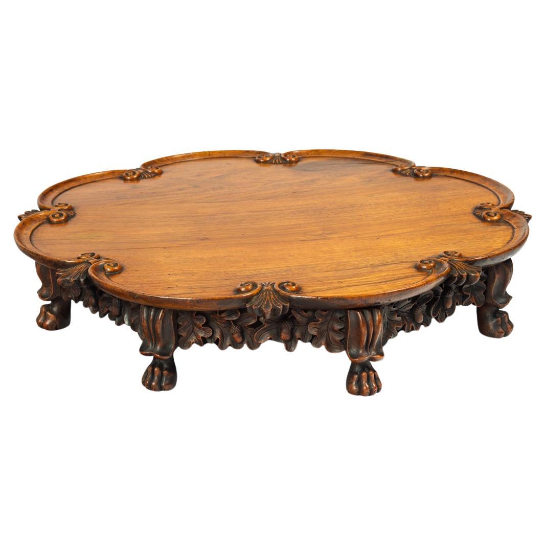 Un grand bois de padouk anglo-indien Lazy Susan