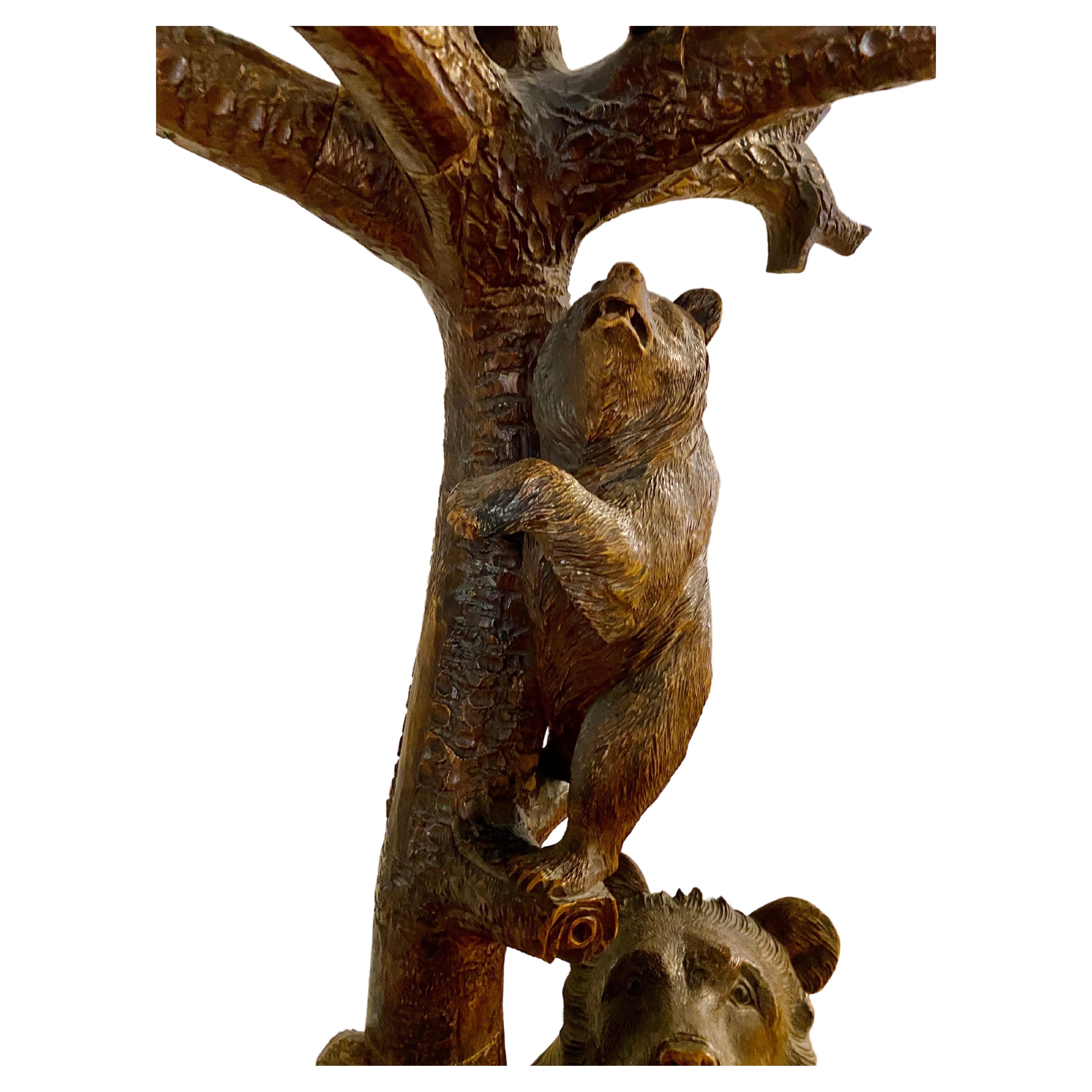 A Large Antique 'Black Forest' carved wood Bear Hall Coat Stick Stand Circa 1880 For Sale 6