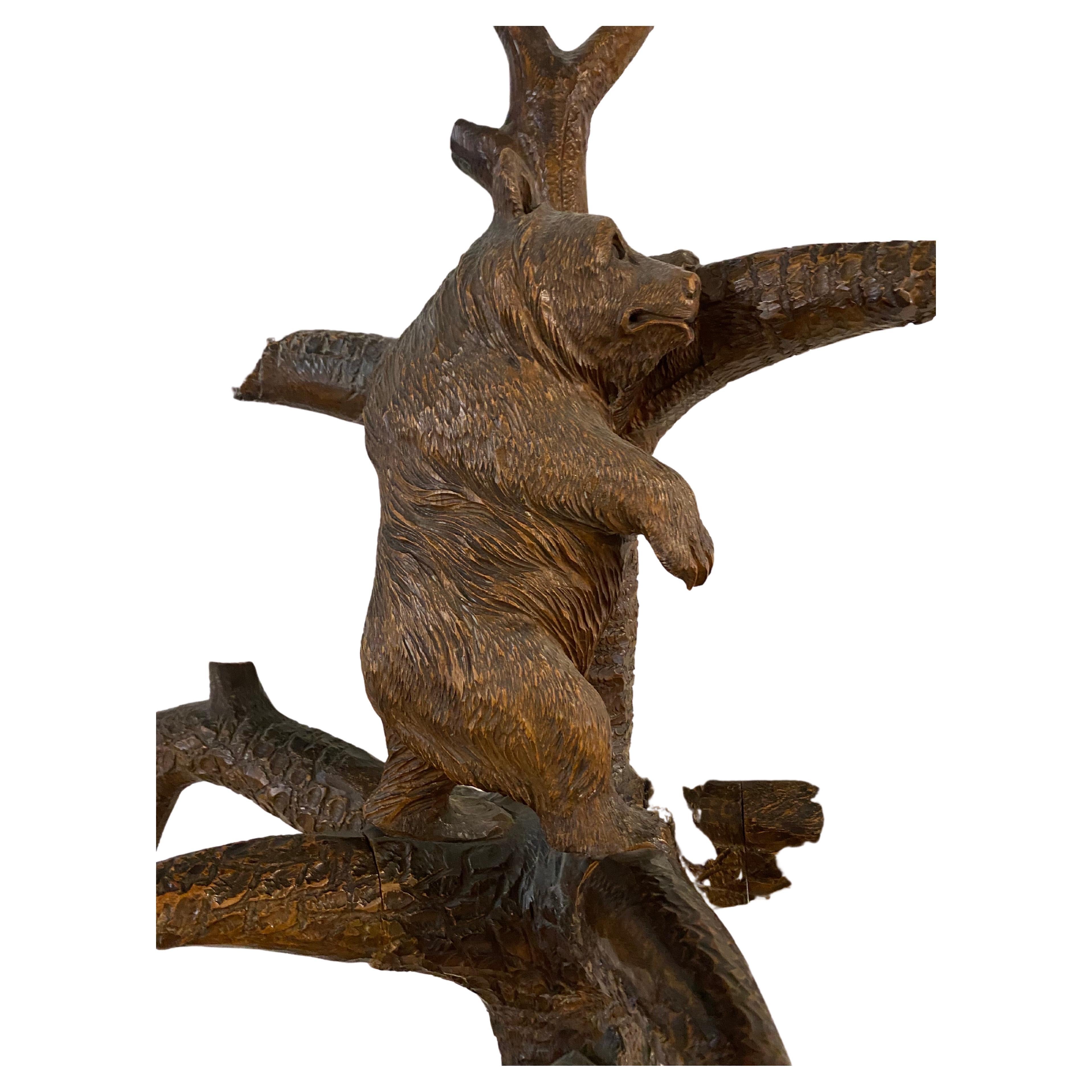 A Large Antique 'Black Forest' carved wood Bear Hall Coat Stick Stand Circa 1880 For Sale 8
