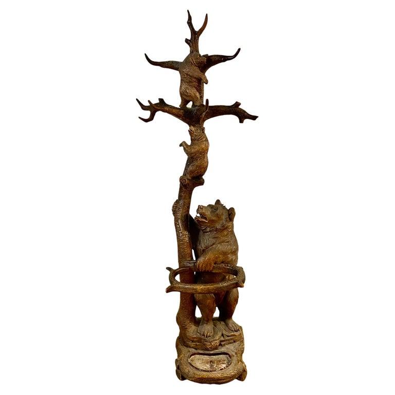 A Large Antique 'Black Forest' carved wood Bear Hall Coat Stick Stand Circa 1880 For Sale 10