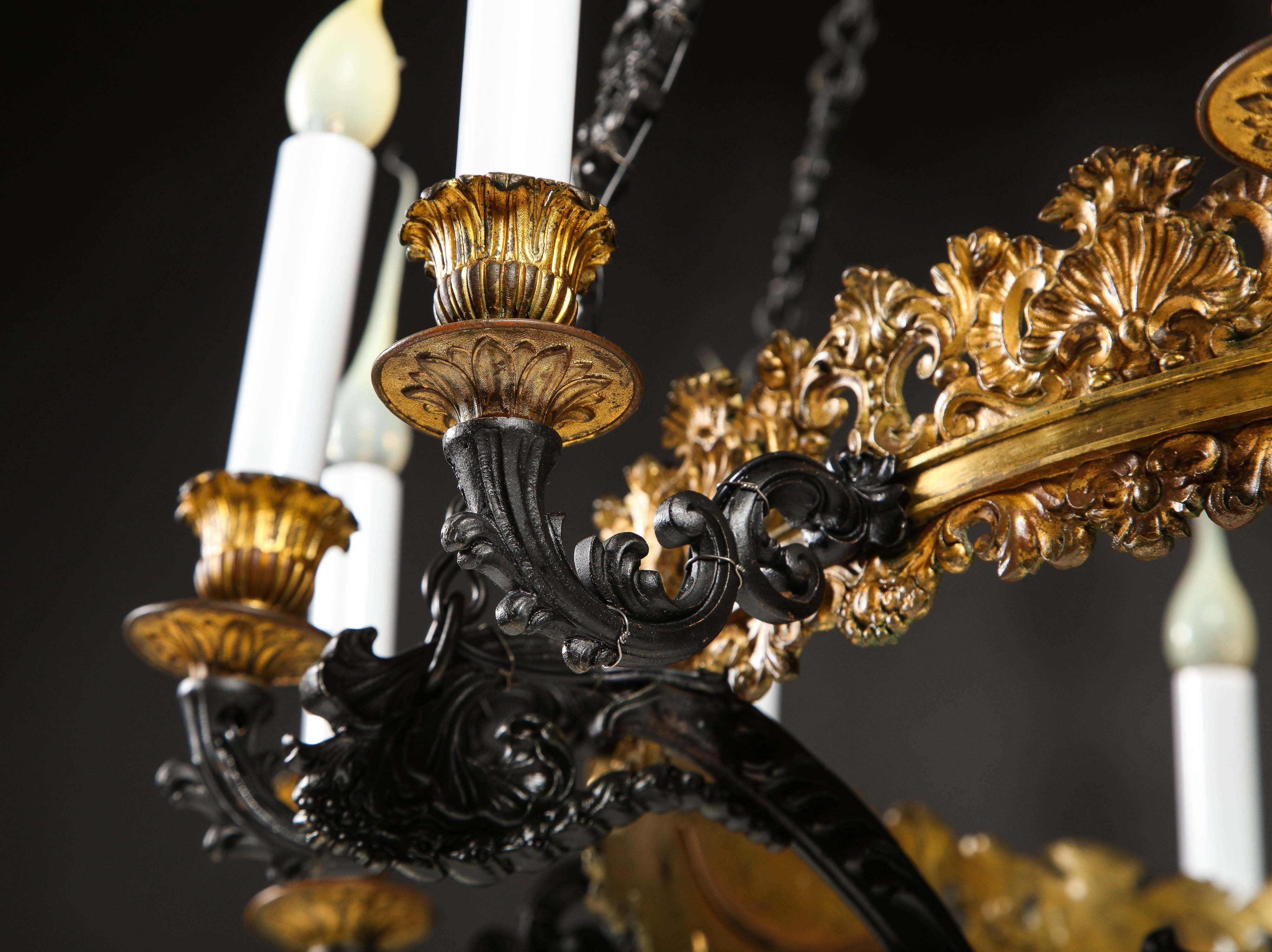 Large Antique French Empire Style Gilt Bronze and Patinated Bronze Chandelier For Sale 14