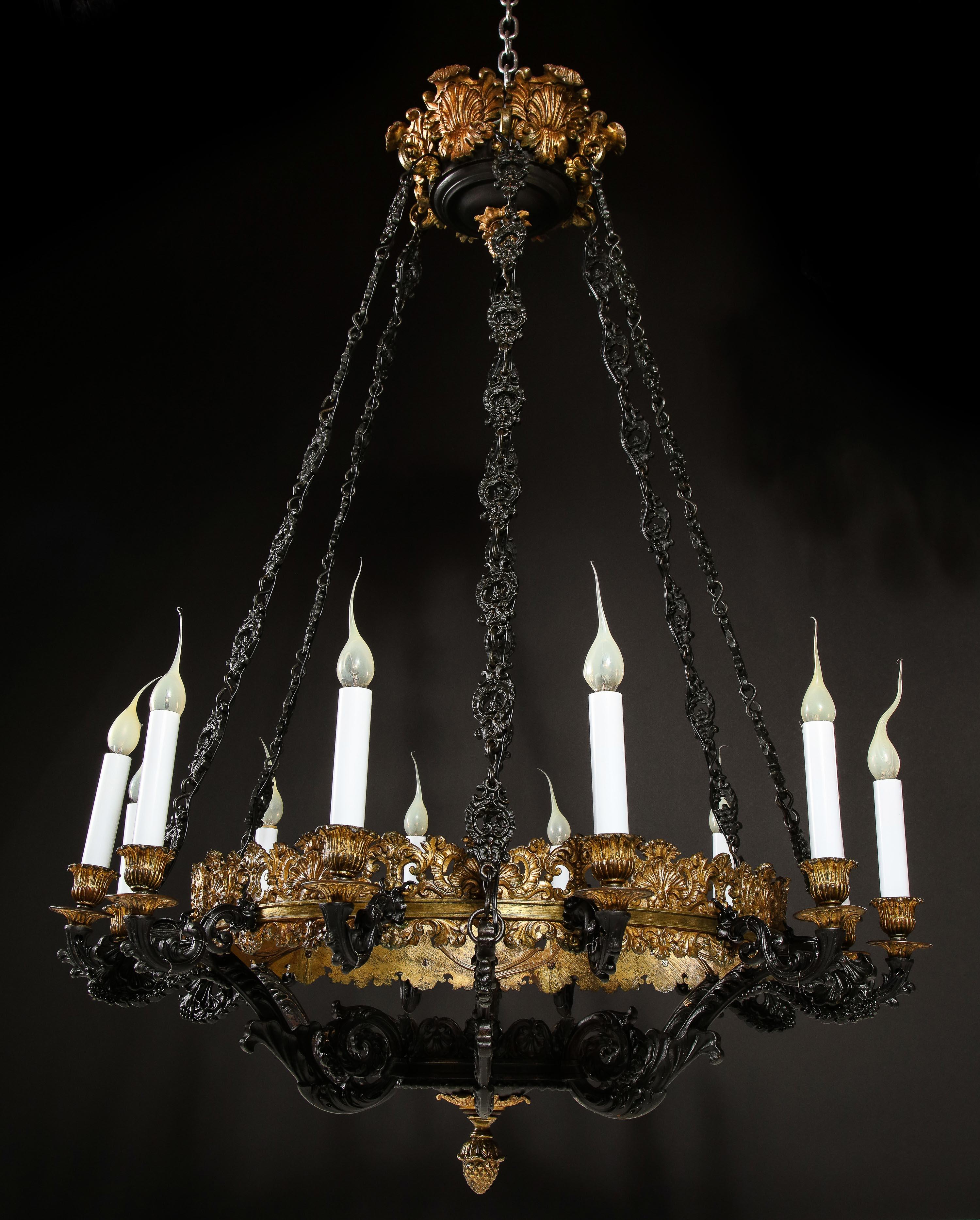 20th Century Large Antique French Empire Style Gilt Bronze and Patinated Bronze Chandelier For Sale