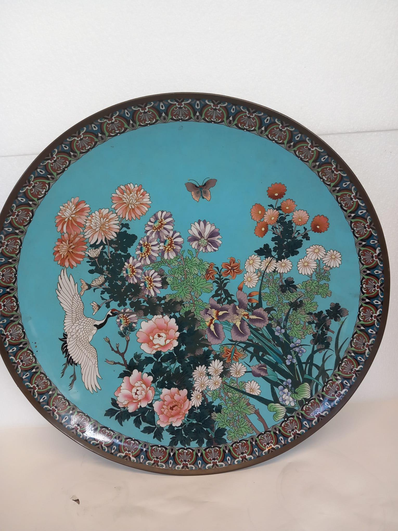 A large antique Japanese Meiji period cloisonné enamel charger  For Sale 3