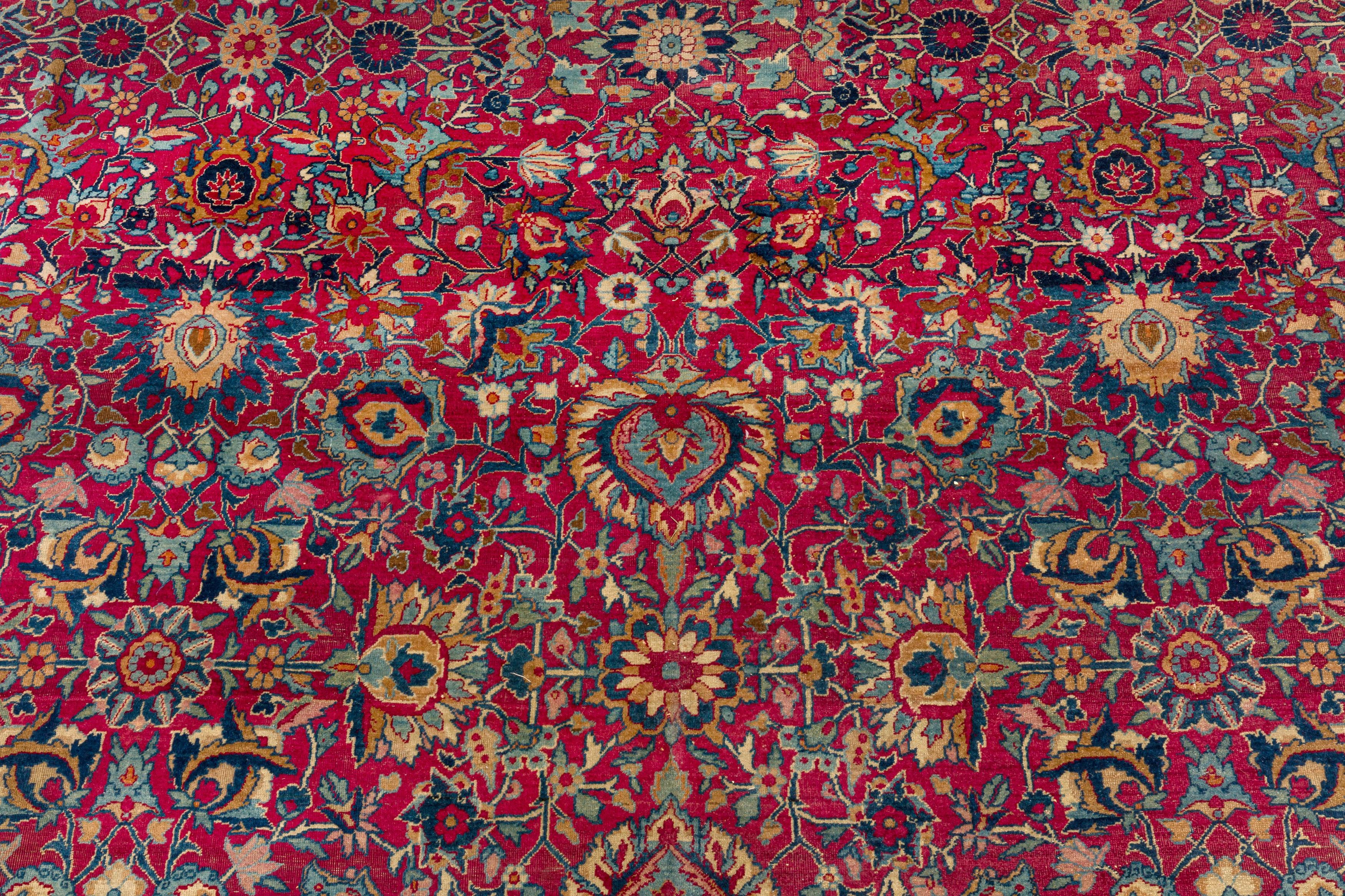 Grand tapis ancien de Tabriz, Perse du Nord-Ouest en vente 2