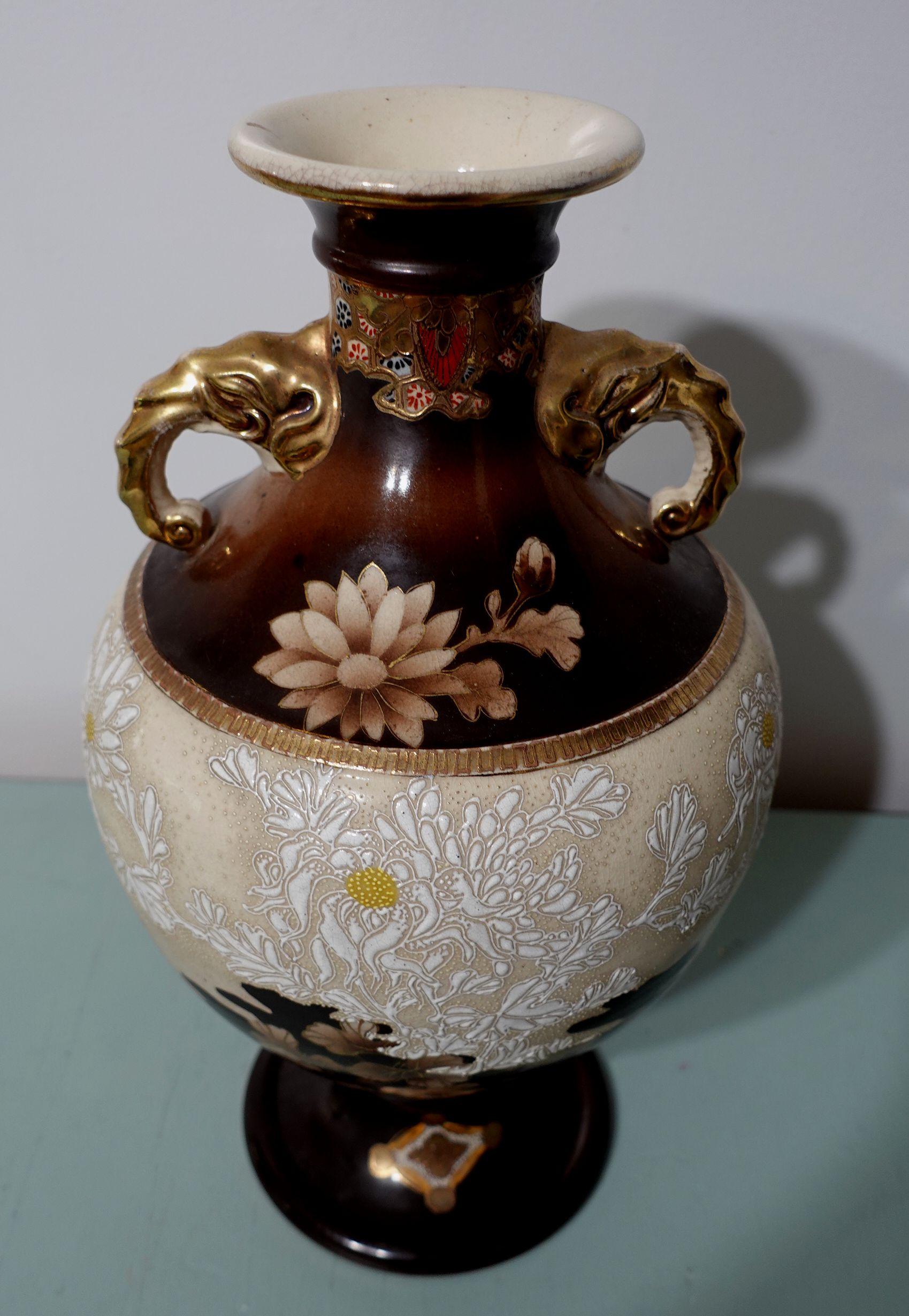 20th Century Large Art Nouveau Japanese Vase in Satsuma Style, Signed For Sale
