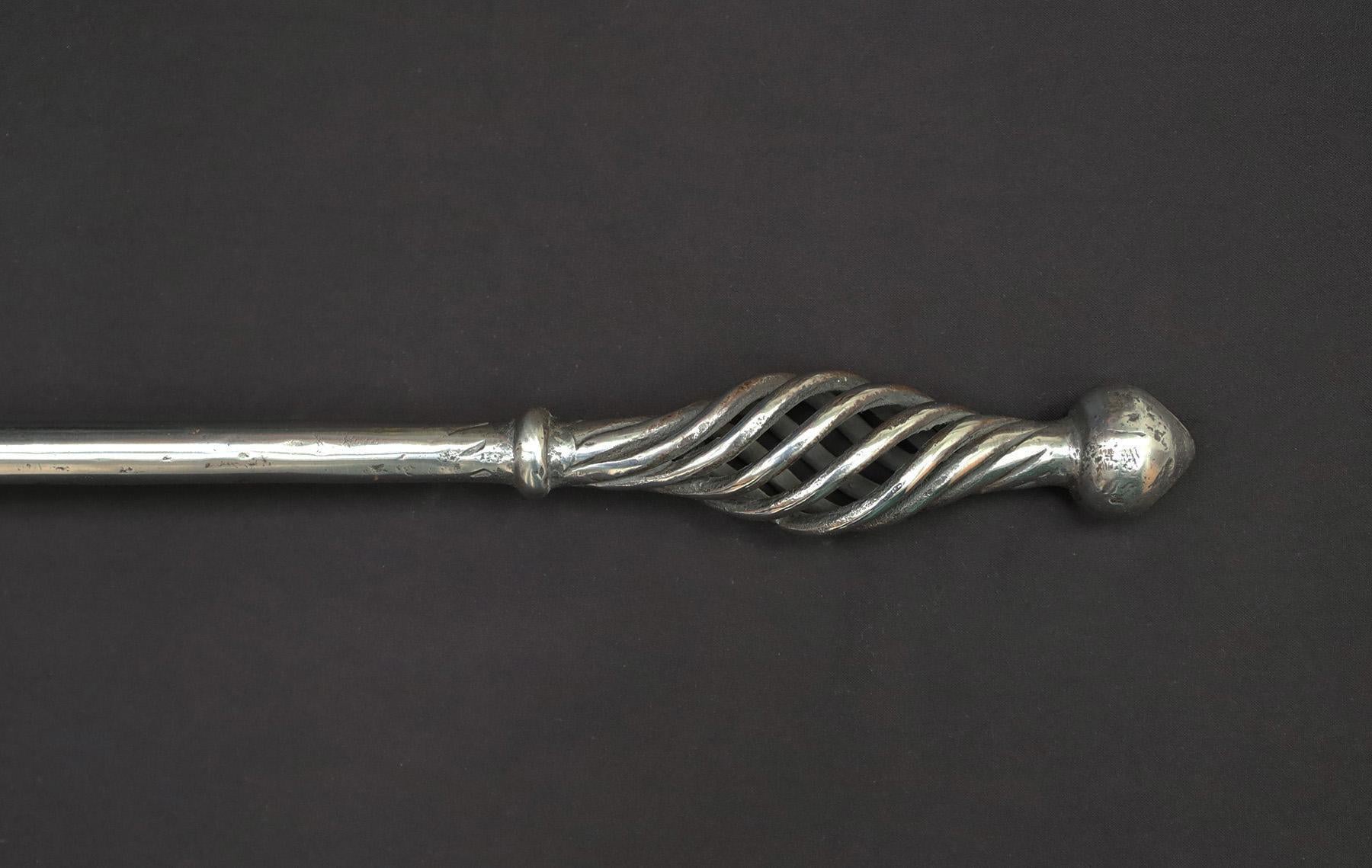 English Large Arts & Crafts Wrought-Iron Fireplace Log Fork For Sale