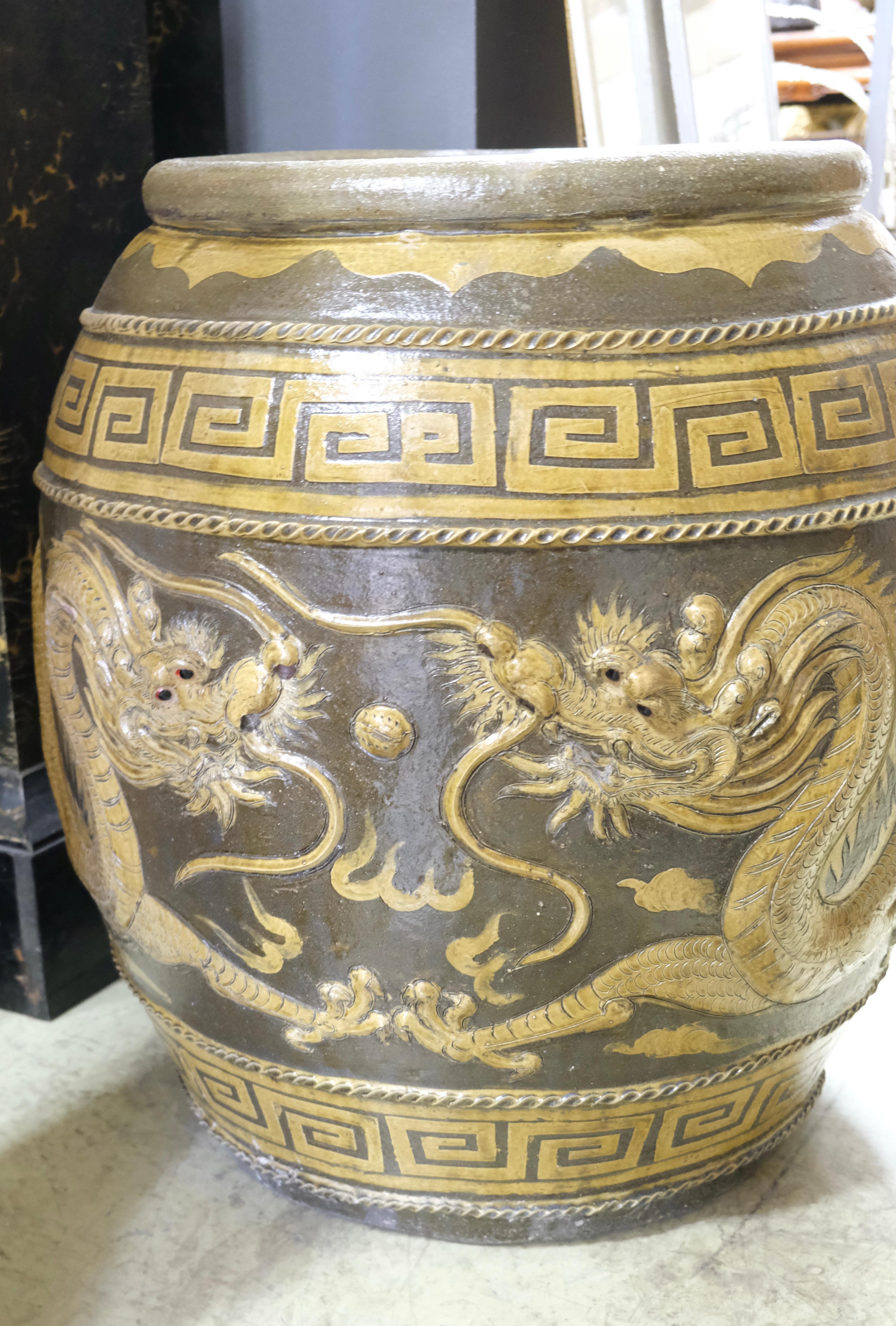 20th Century Large Asian Glazed Urn with Motives of Dragons For Sale