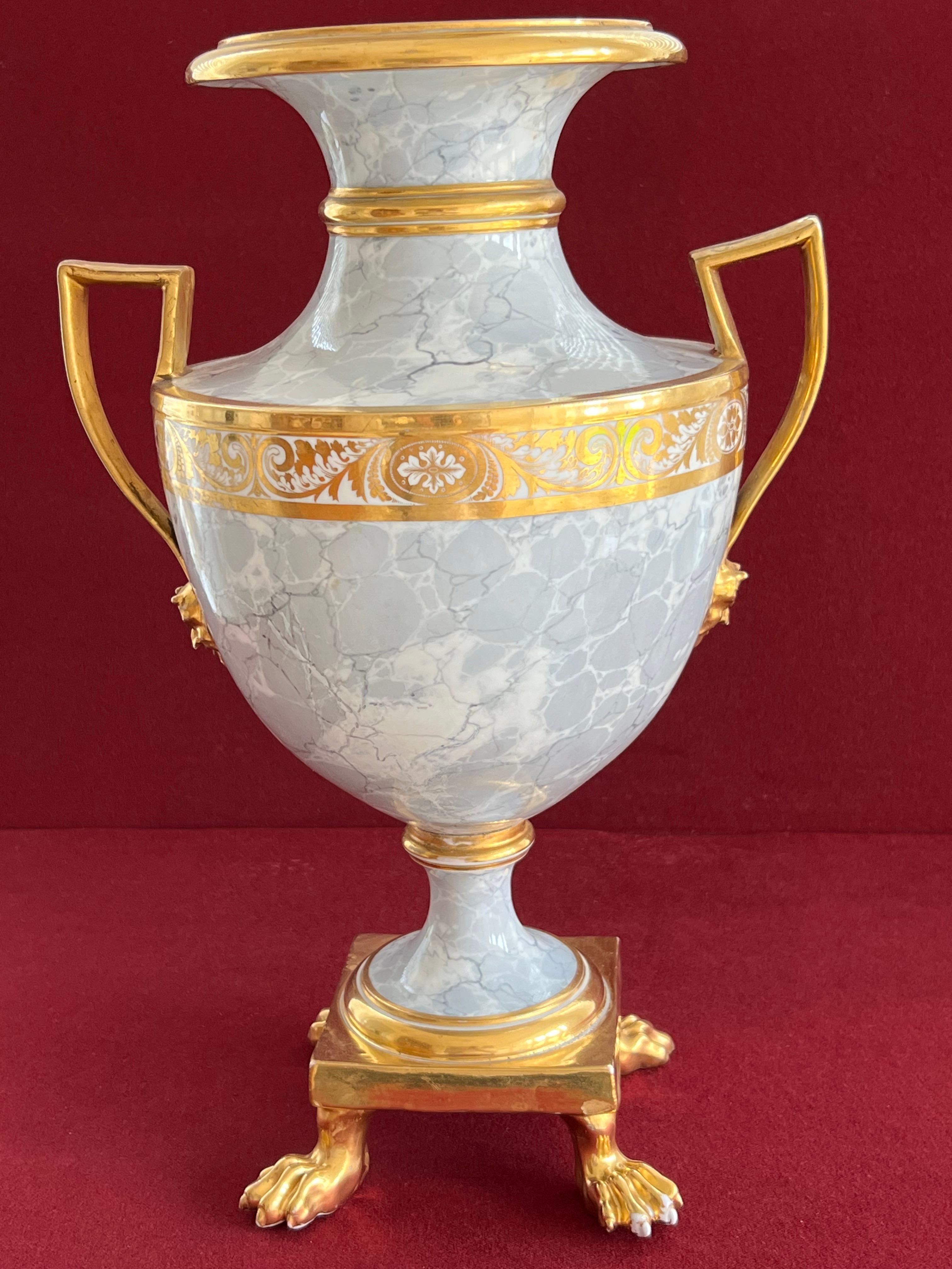 Hand-Painted Large Barr Flight and Barr Worcester Porcelain Vase C.1810