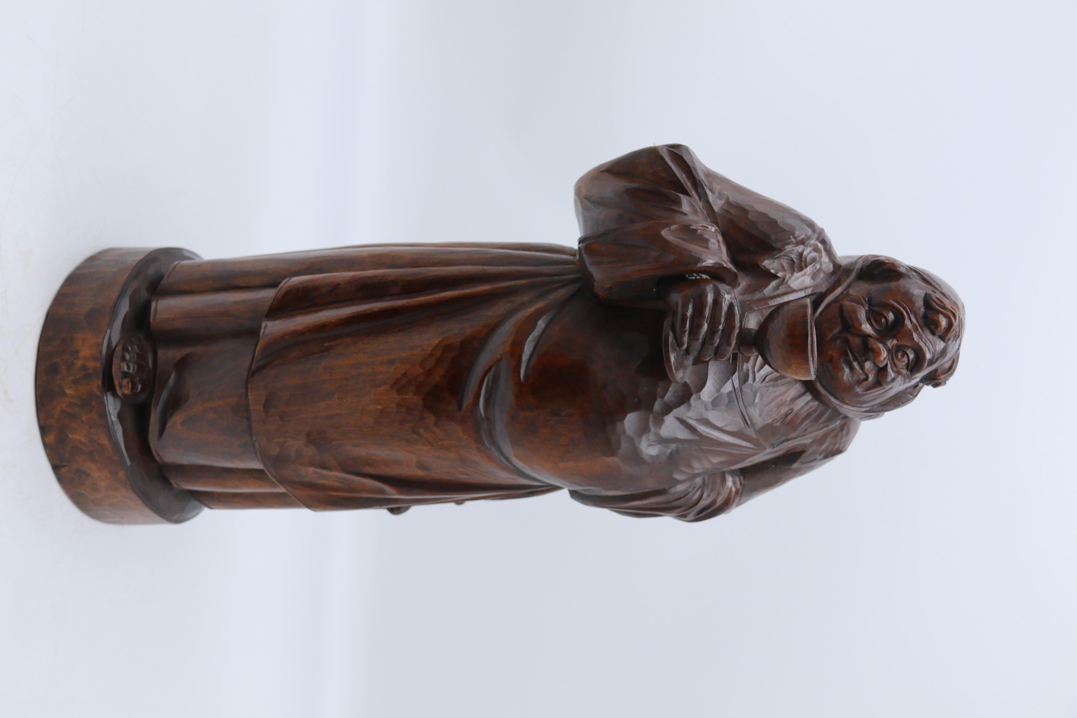 A Large Black Forest carved limewood study of a monk, Swiss, circa 1900 For Sale 11
