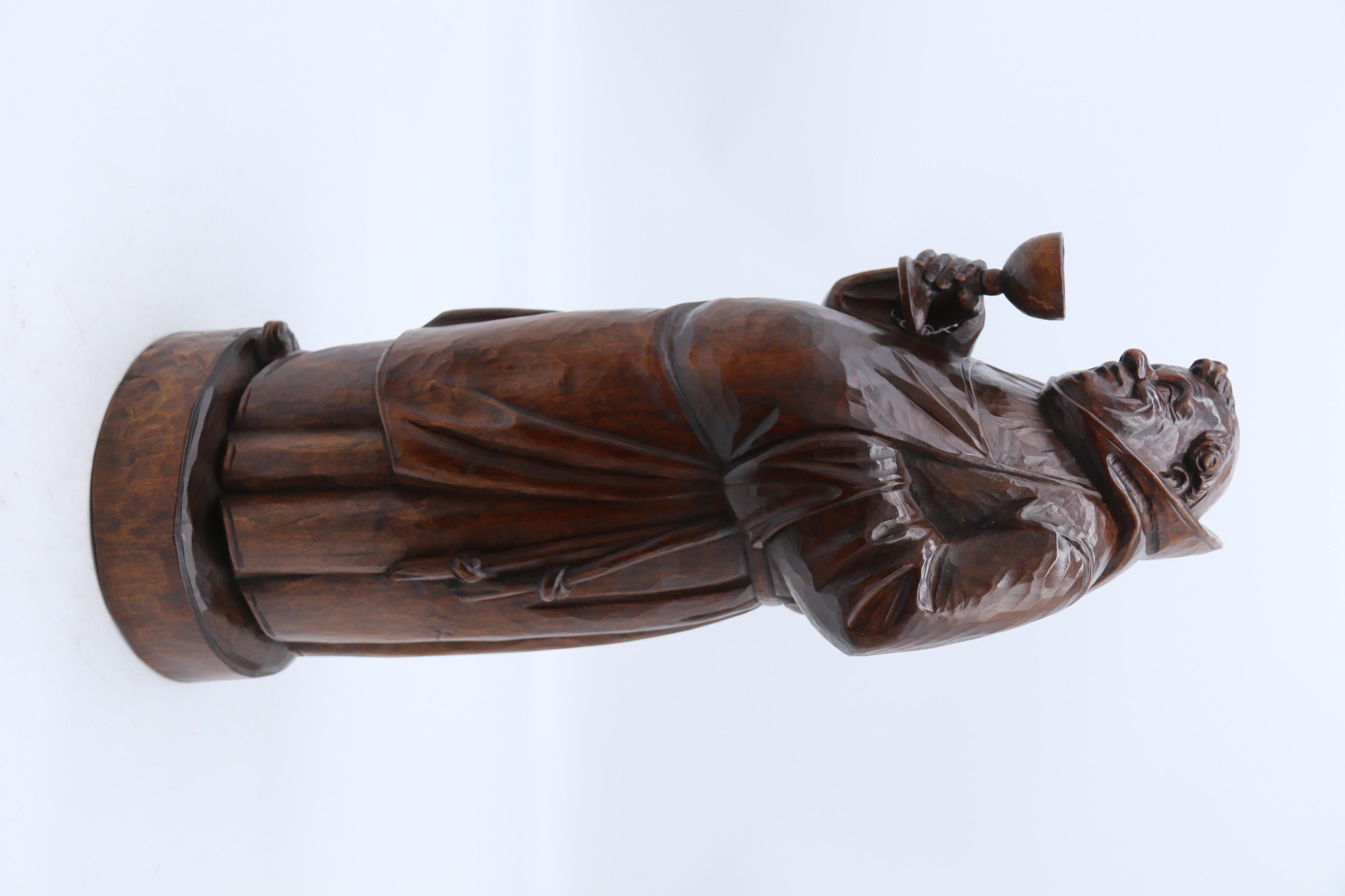 A Large Black Forest carved limewood study of a monk, Swiss, circa 1900 For Sale 1