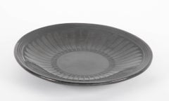 Cargador grande de loza negra de Maria Martinez y Santana Martinez, 'San Ildefonso