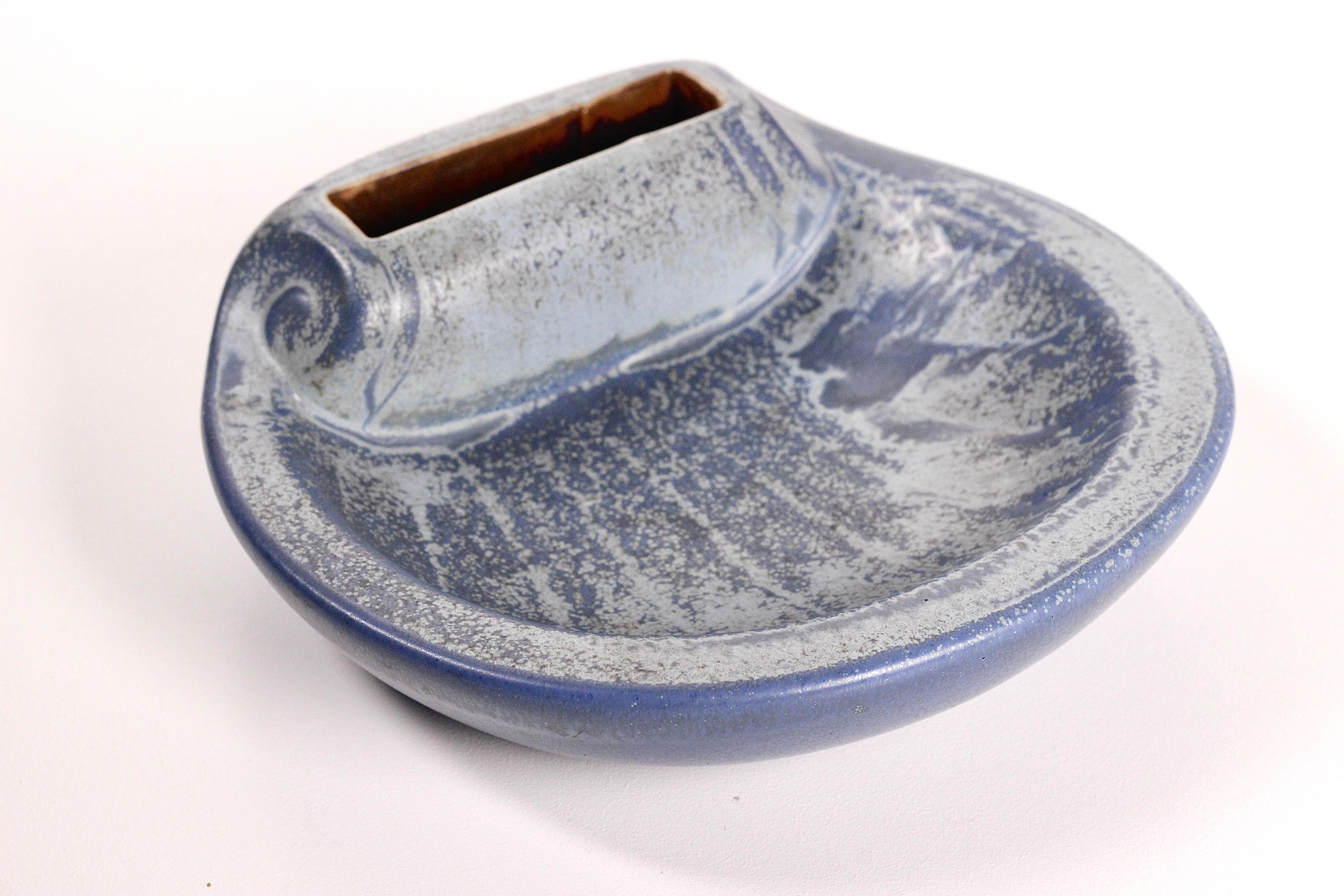 Cast A large blue ashtray by Rörstrand, Sweden, 1950s. Designed by Gunnar Nylund For Sale