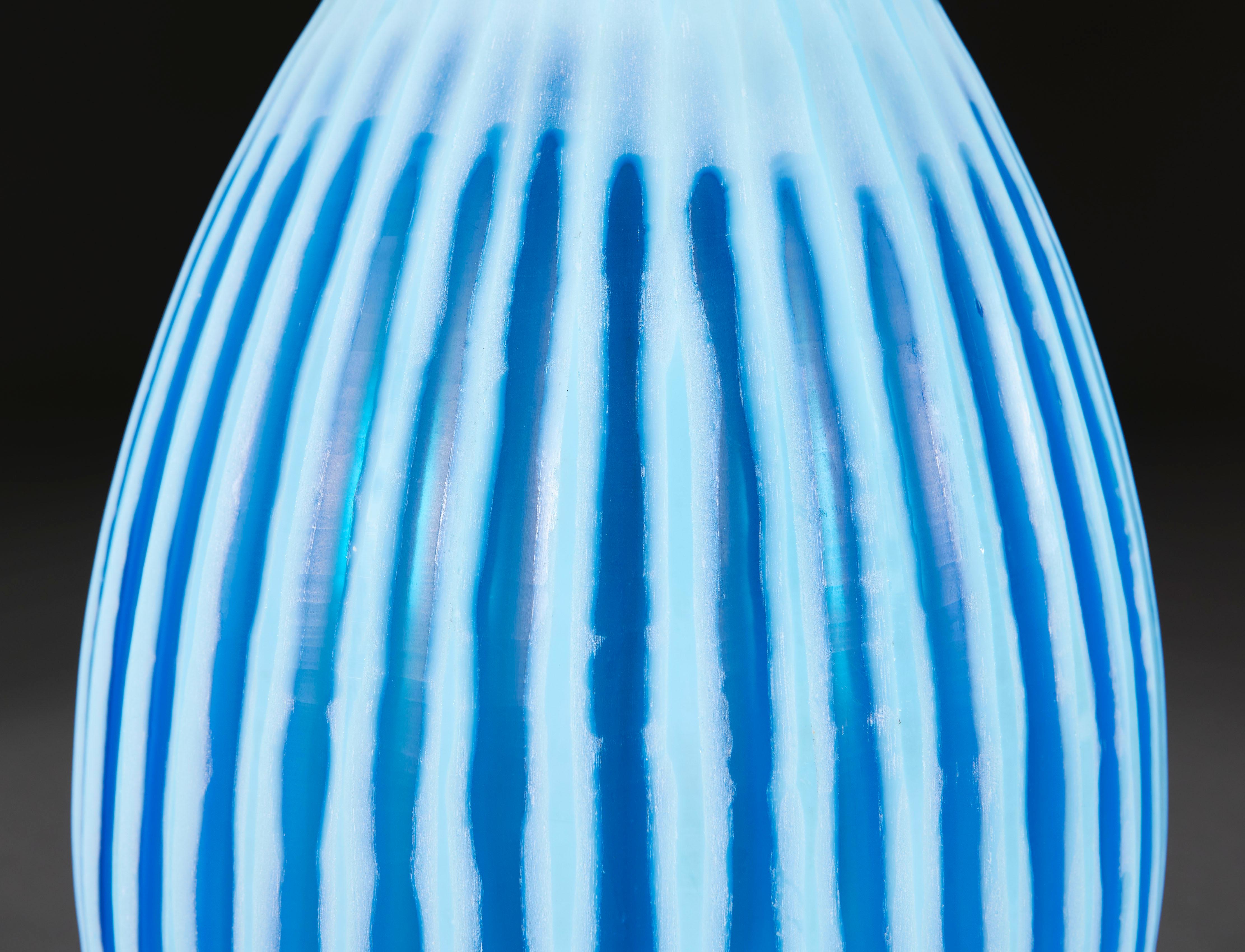 Grande lampe Murano à godrons bleus Bon état - En vente à London, GB