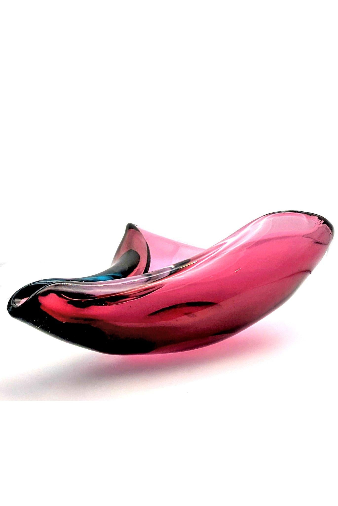 italien Un grand bolsommerso violetta-aquamarina de Flavio Poli pour Seguso, vers 1956 en vente