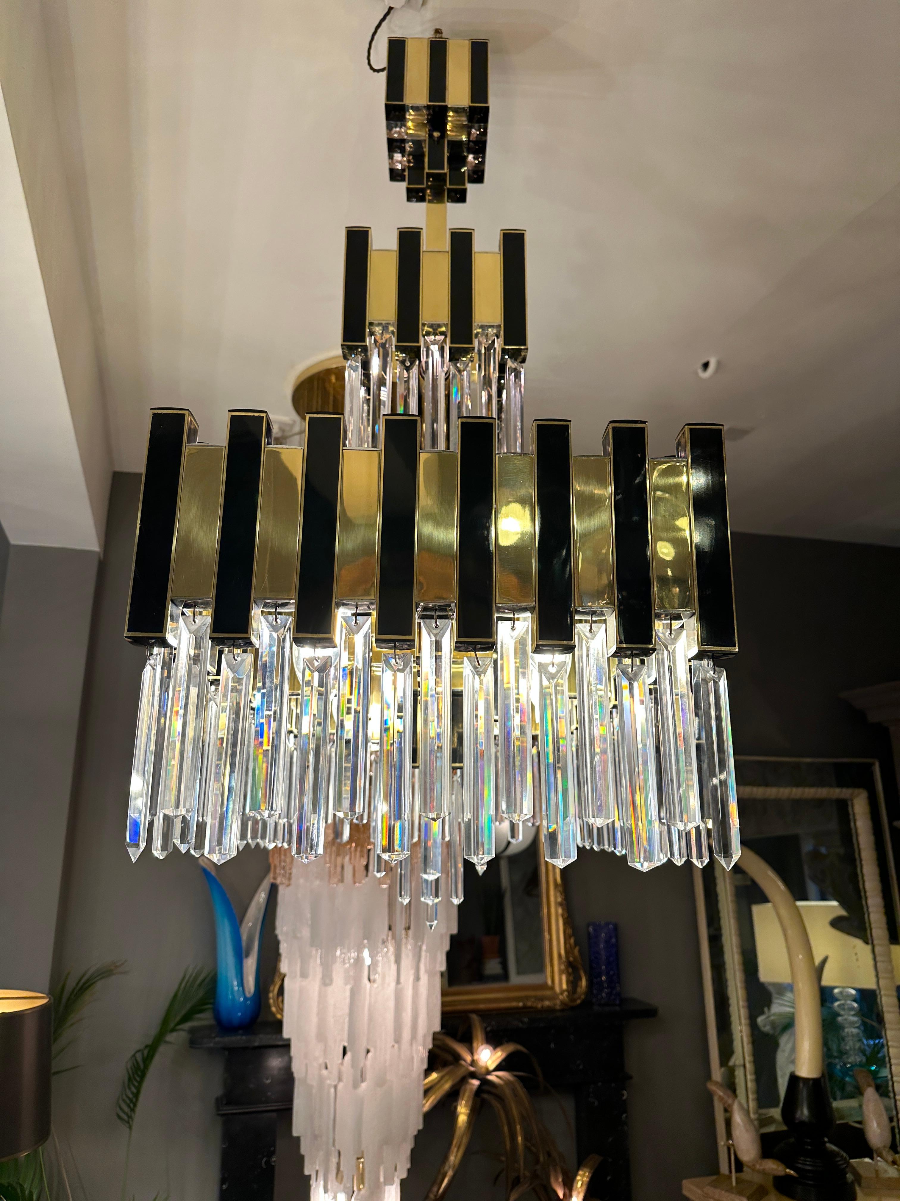 A large Brass and Crystal Chandelier By Willy Rizzo For BD Lumica  For Sale 1