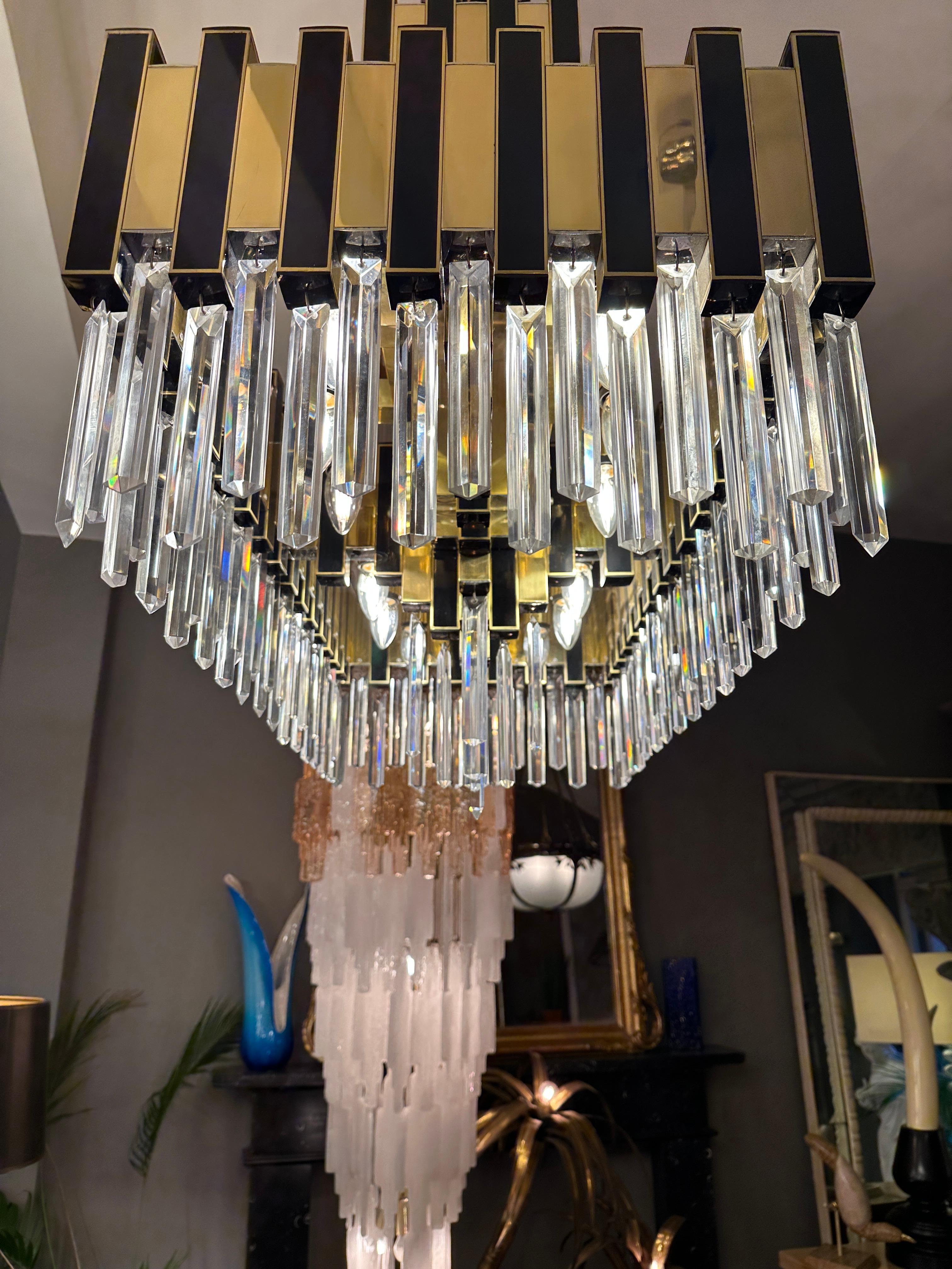 A large Brass and Crystal Chandelier By Willy Rizzo For BD Lumica  For Sale 3
