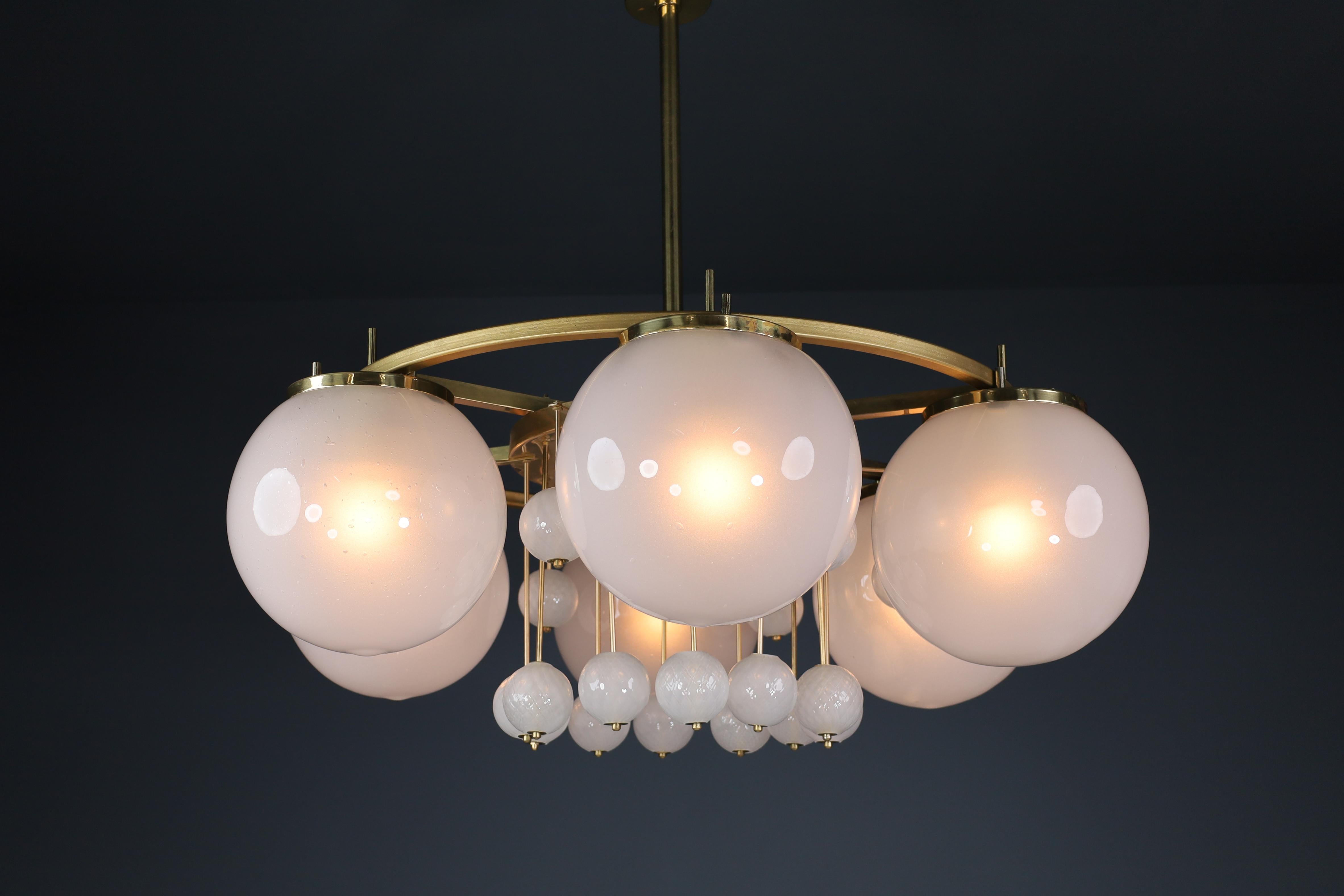 Large Brass Bohemian Chandelier with Frosted Glas Globes, the 1950s For Sale 4