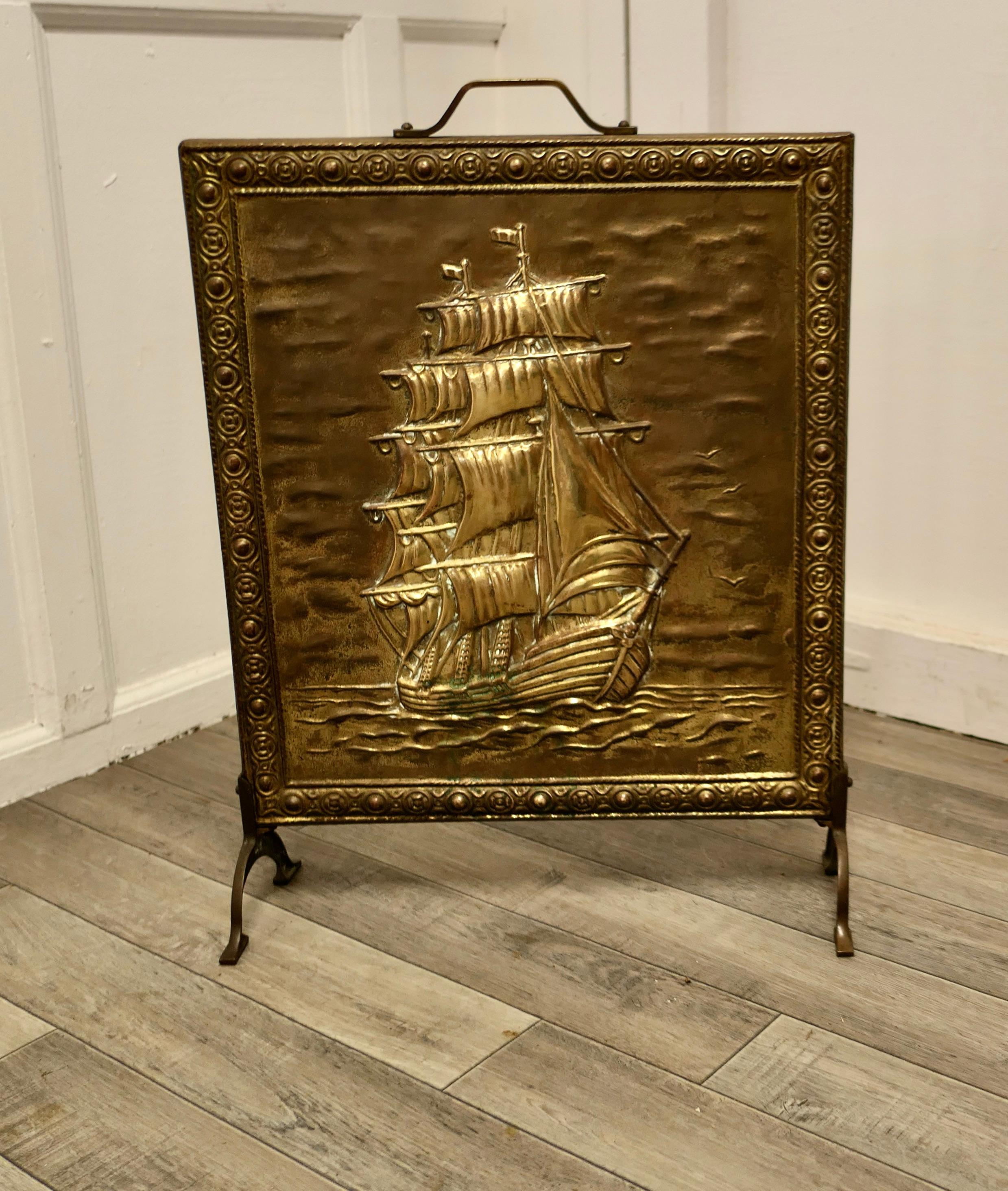 Large Brass Fire Screen with the Cutty Sark For Sale 1