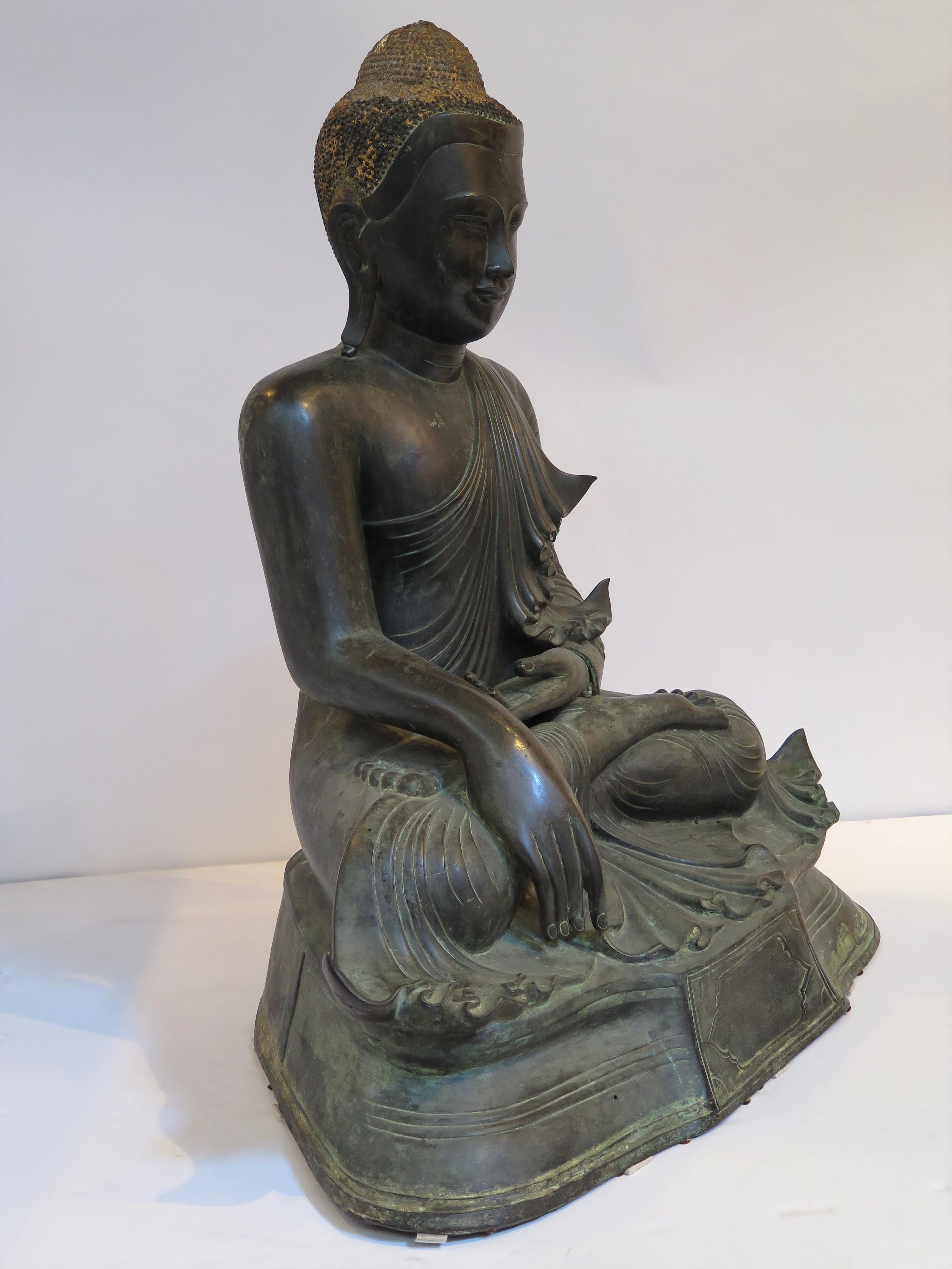 Large Bronze Sculpture of Seated Buddha, Burma In Good Condition In Dallas, TX
