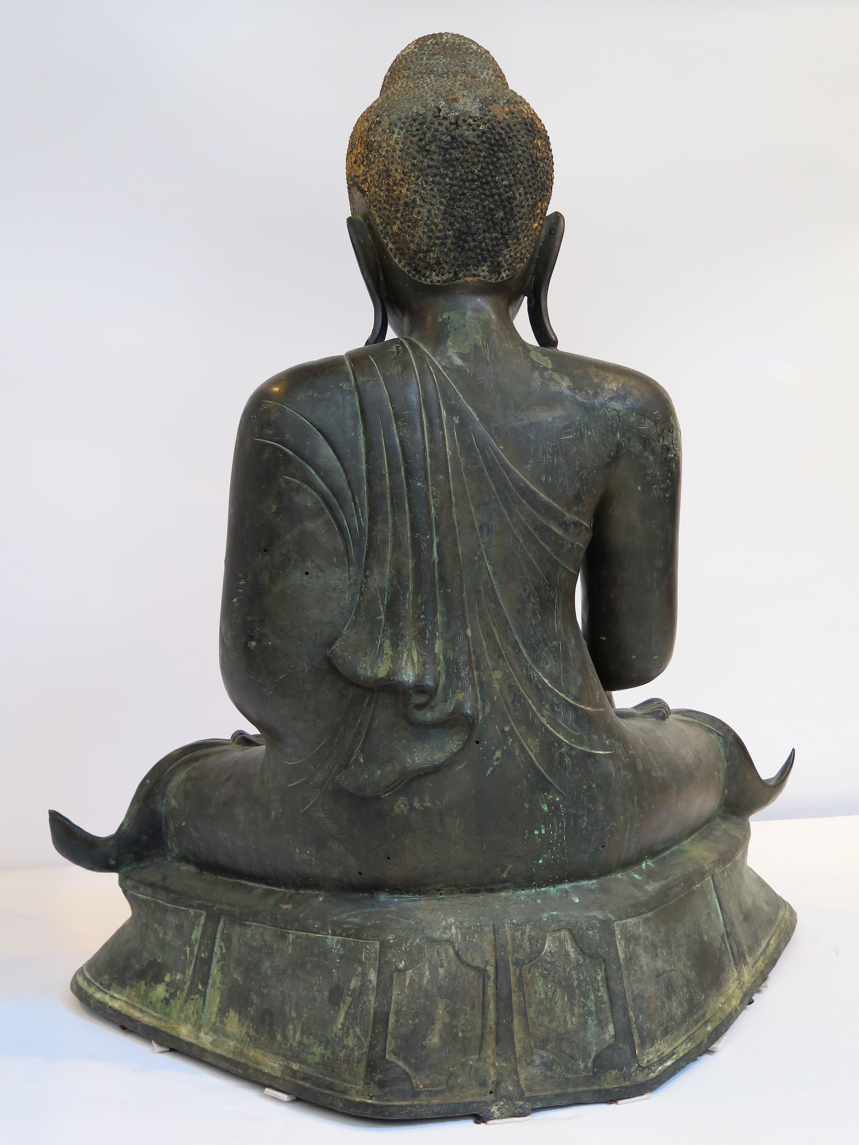 Large Bronze Sculpture of Seated Buddha, Burma 1