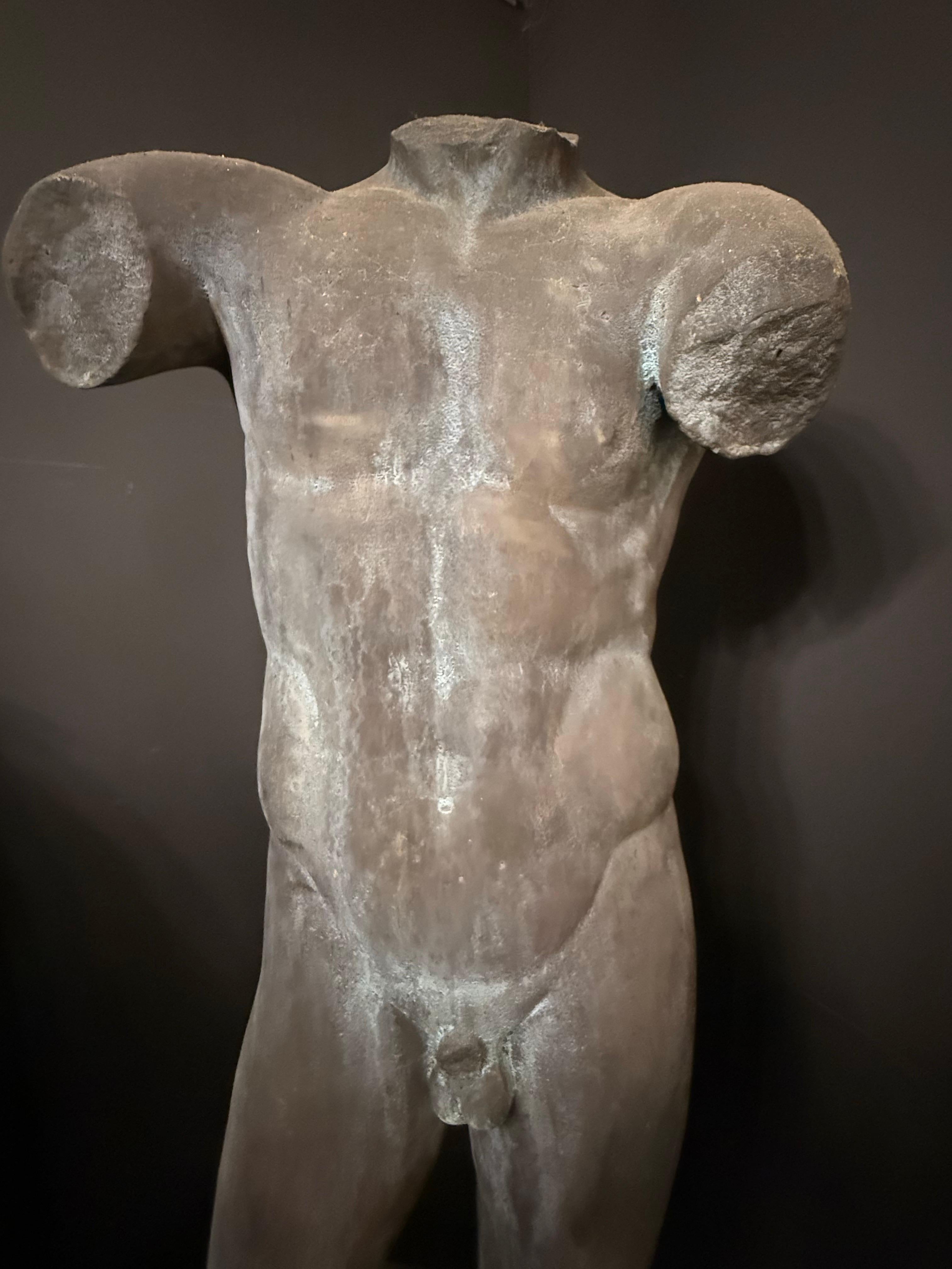 Un grande torso di bronzo In condizioni buone in vendita a ARMADALE, VIC
