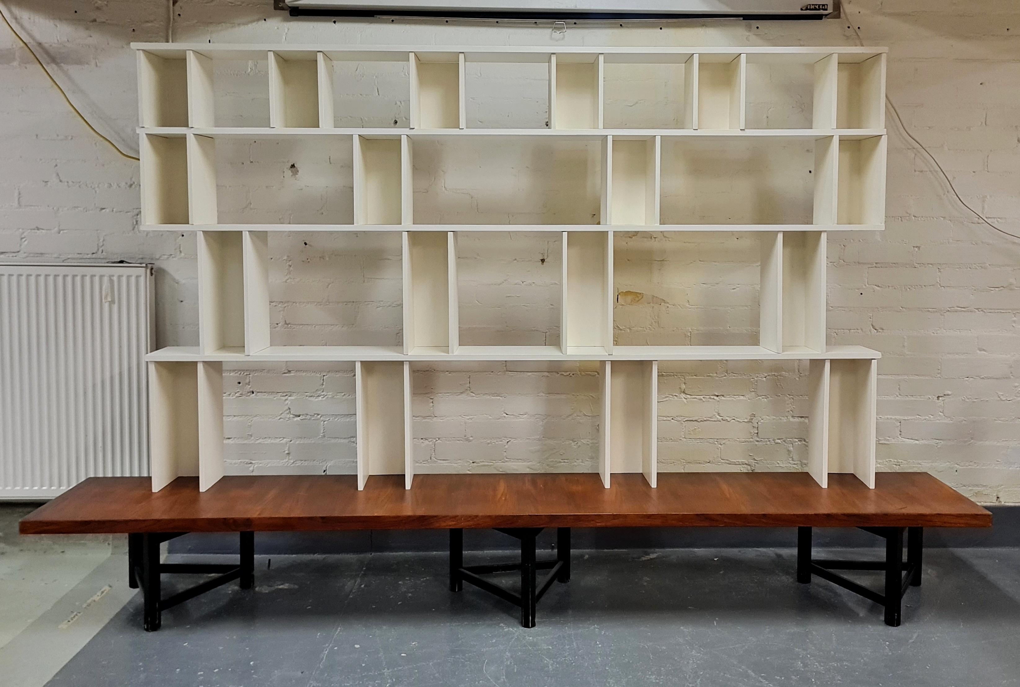 A Large Carl-Gustaf Hiort af Ornäs White Välipala Modular Shelf Unit, HMN 1950s For Sale 4