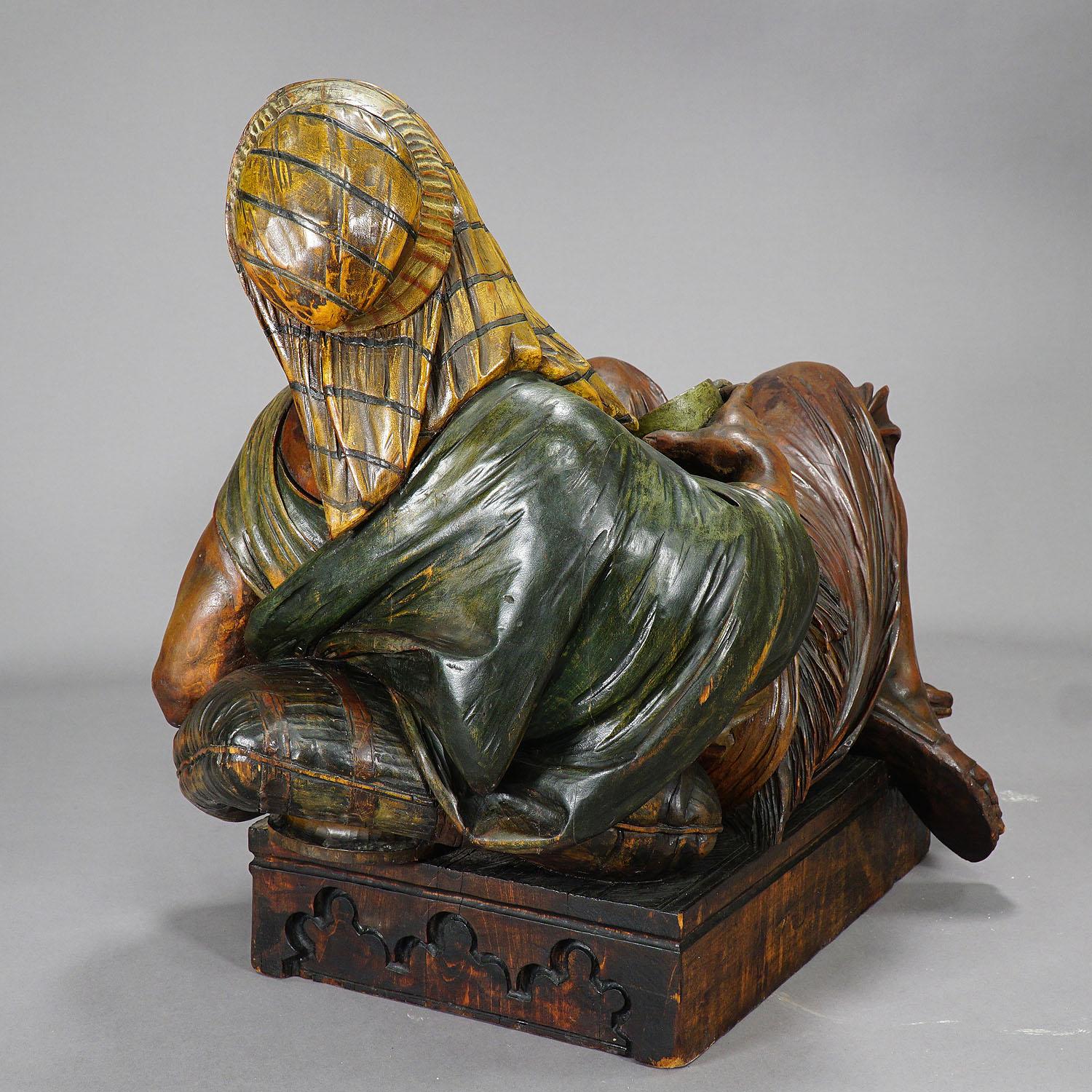 Austriaco Grande scultura araba intagliata con caffè e pipa, Vienna, circa 1900 in vendita